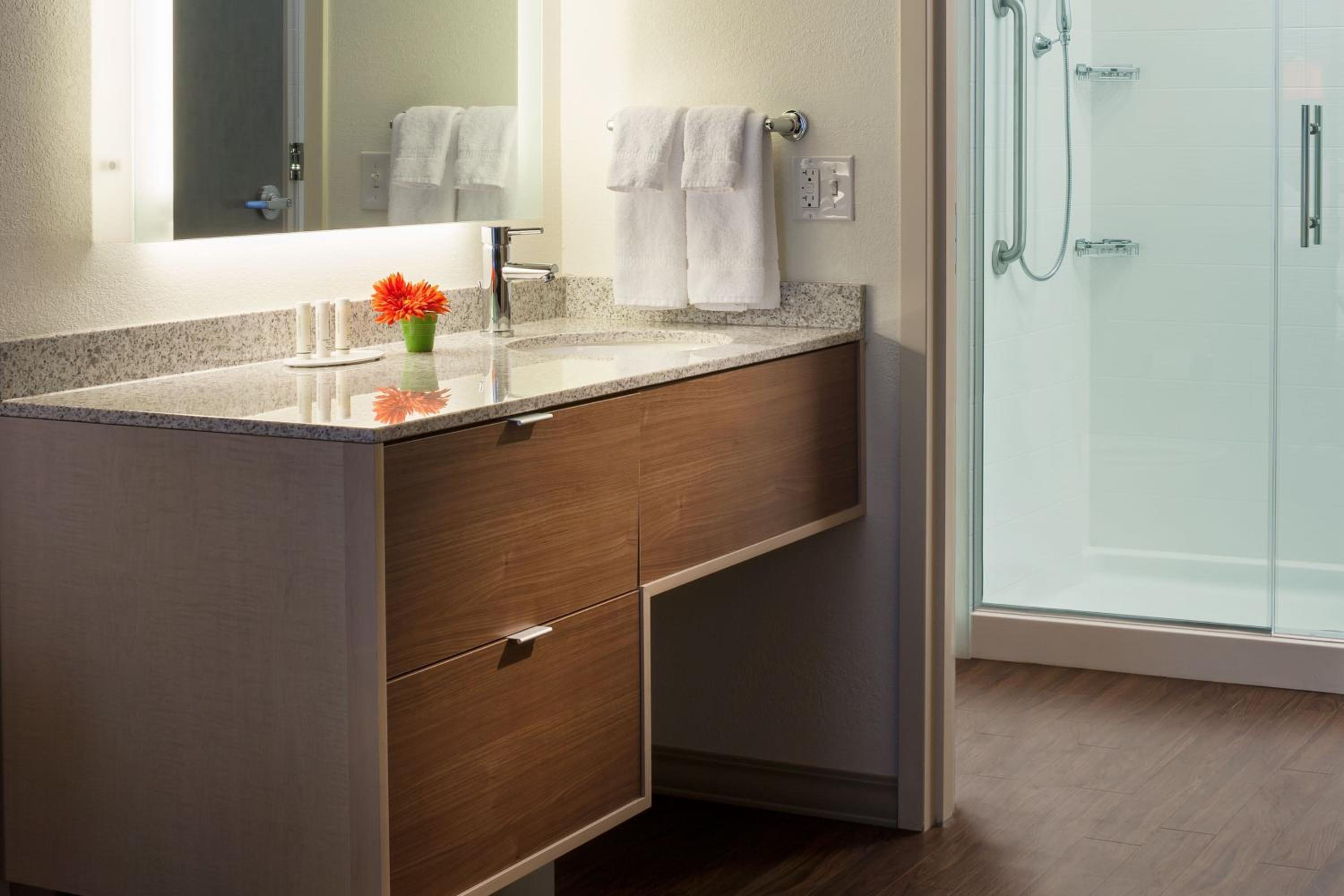 High Floor Studio Suite