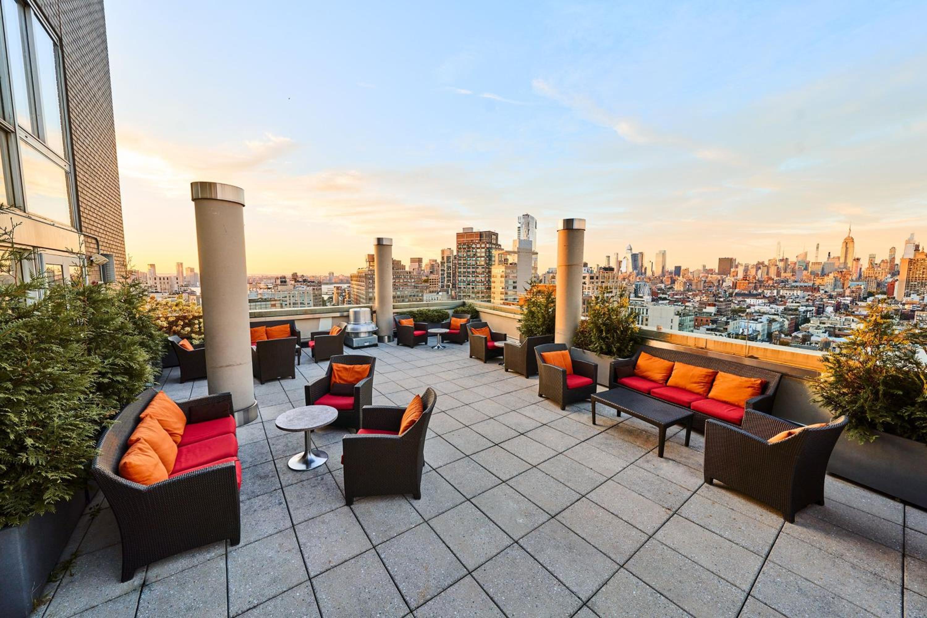 King Room with Sofa Bed - Concierge Level