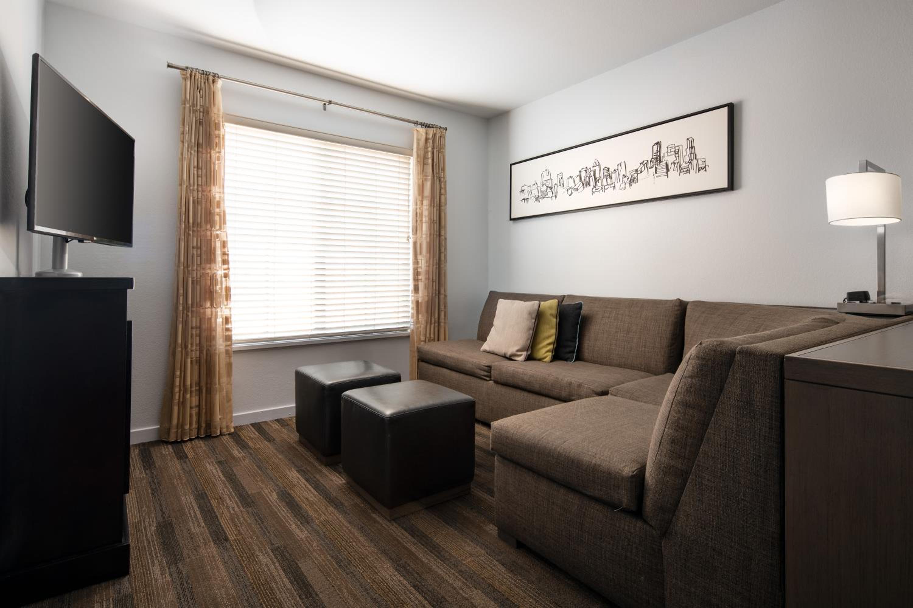 One-Bedroom Suite with Two Double Beds