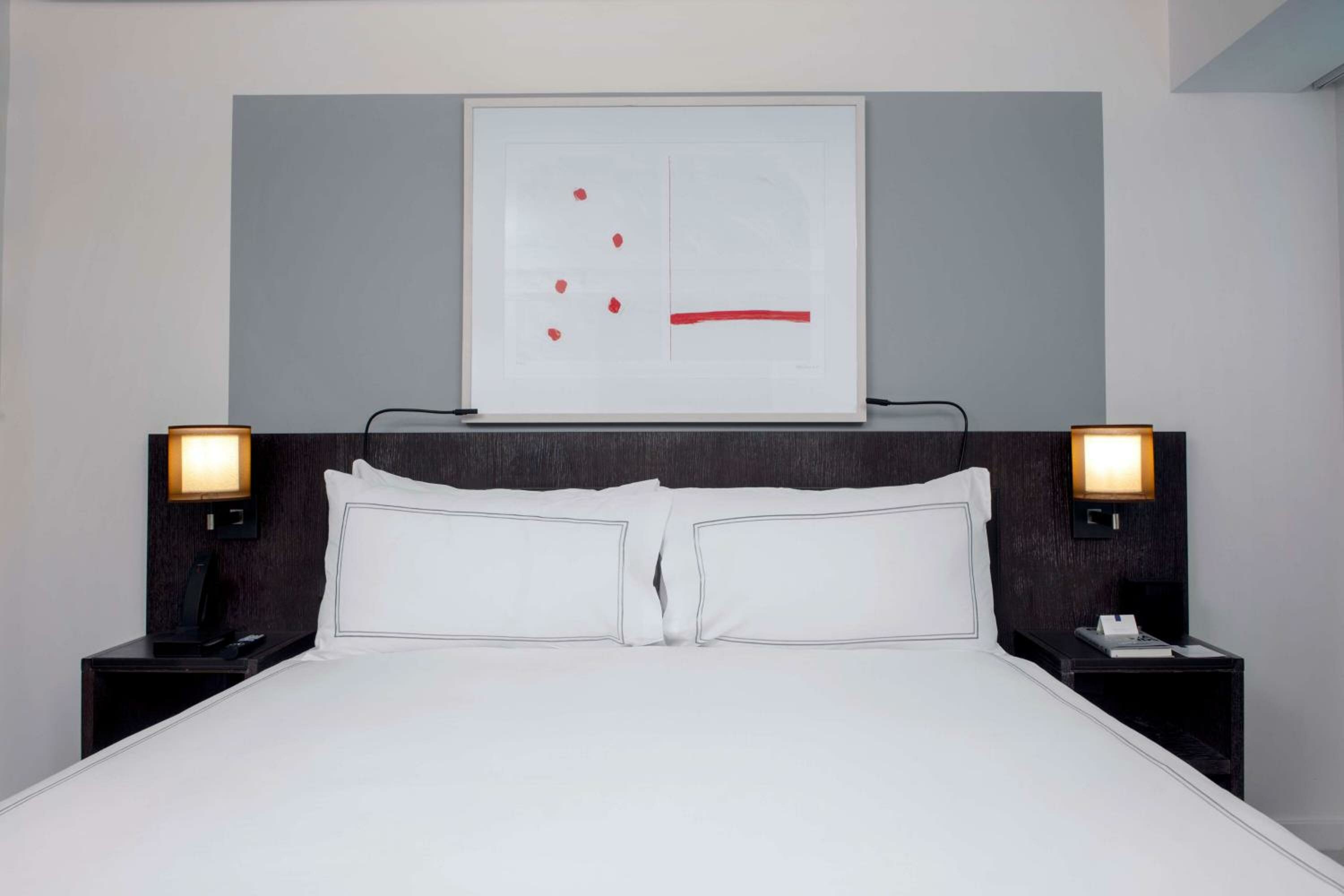 Luxury Corner King Suite with Sofa Bed