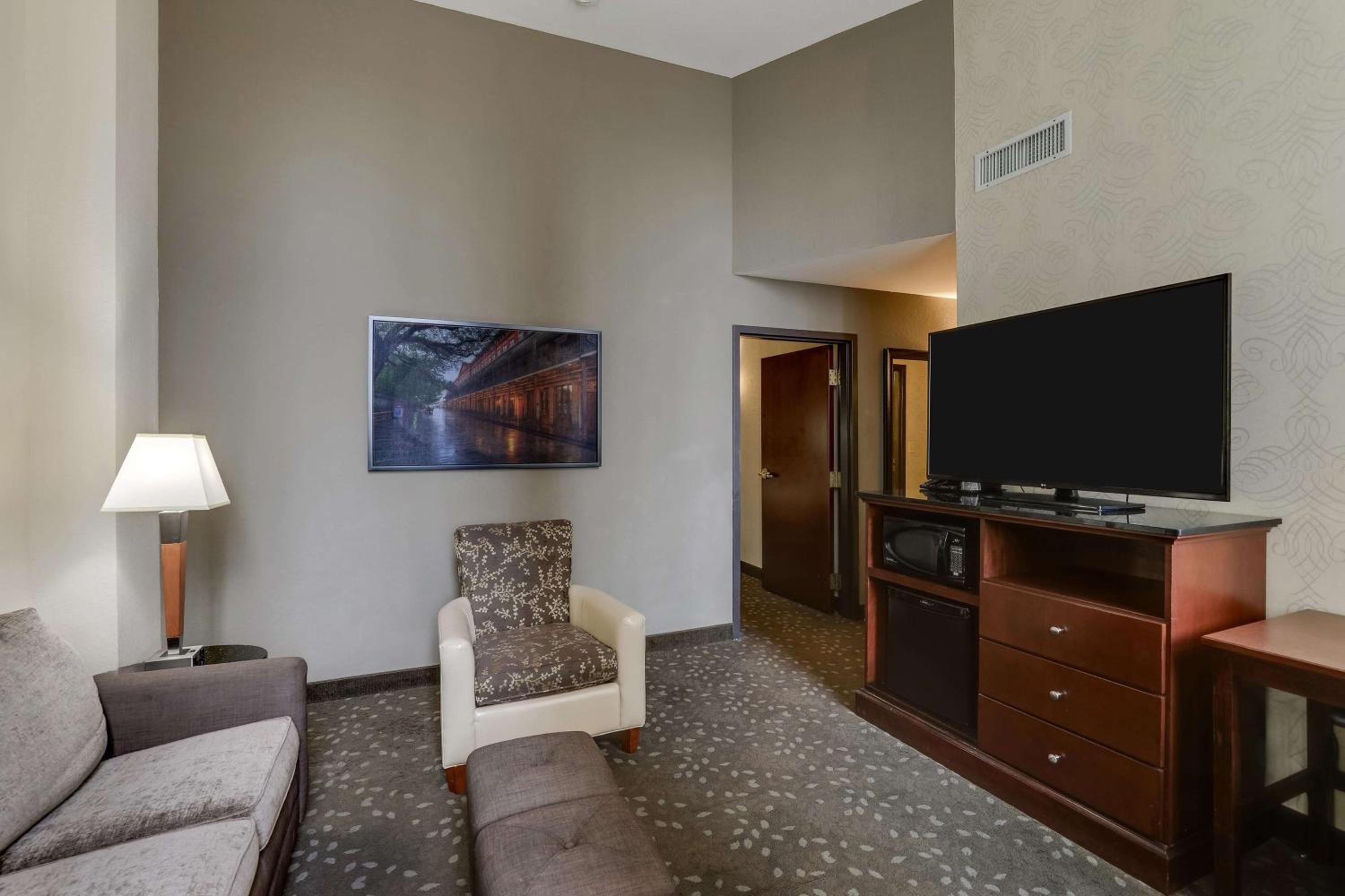 King Suite With Spa Bath