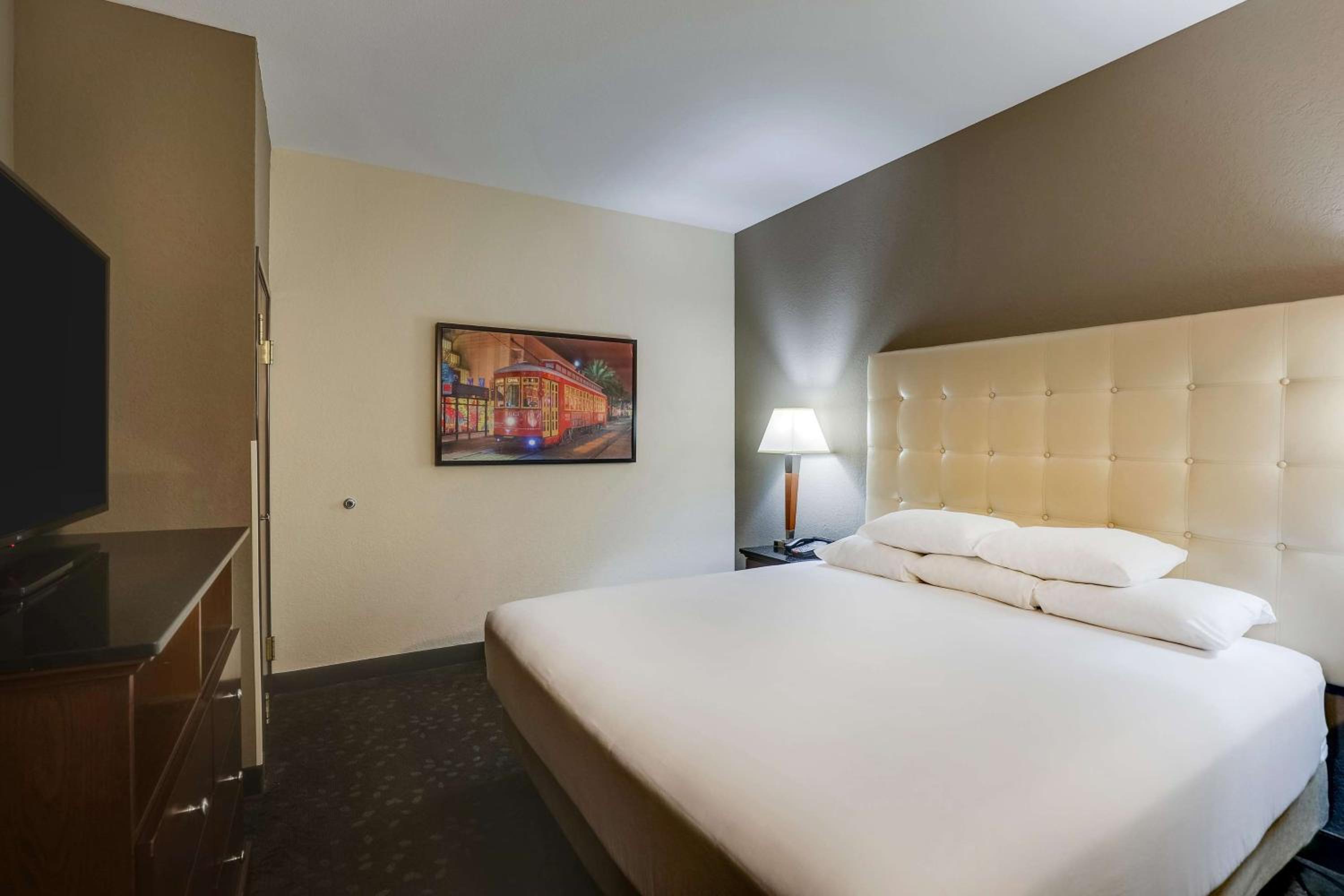 King Suite With Spa Bath