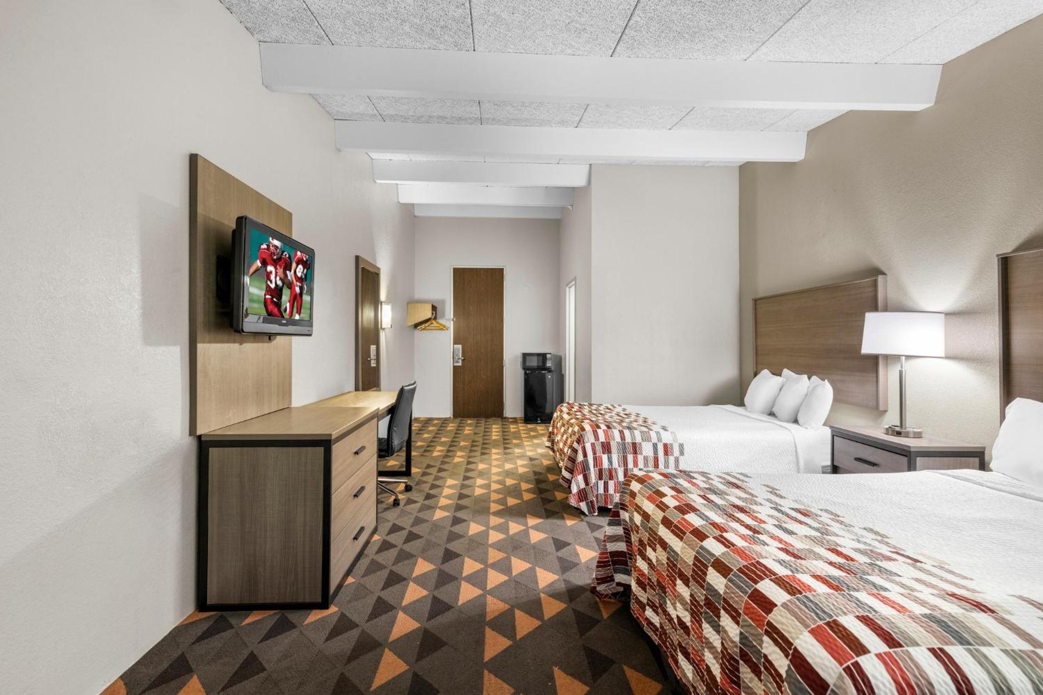 Deluxe Room with Two Double Beds Disability Access Non-Smoking