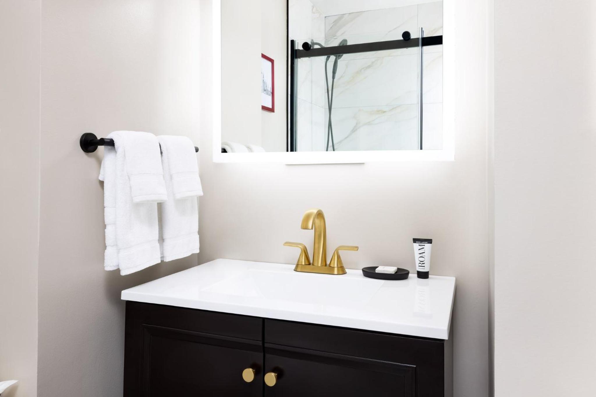 Premium King Room - Recently Renovated