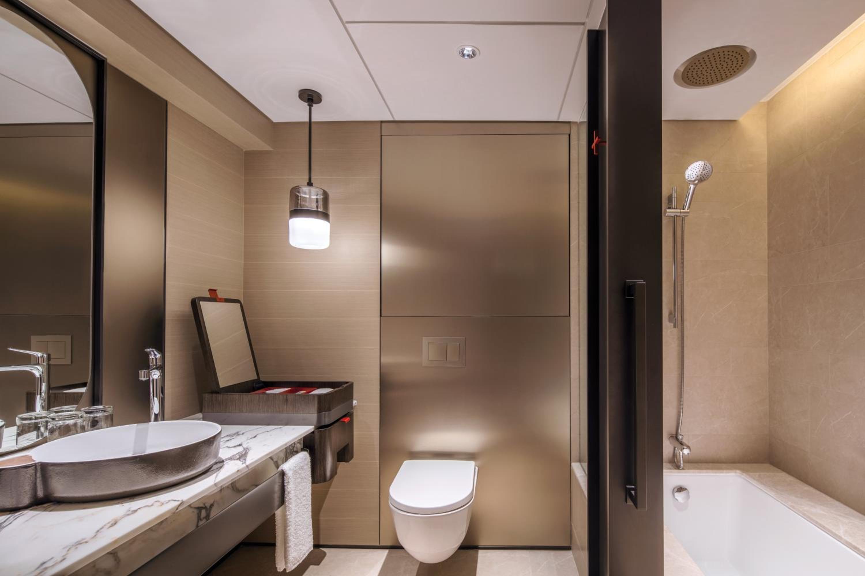 Premier Marina Bay, 1 King, Balcony, Marina Bay View