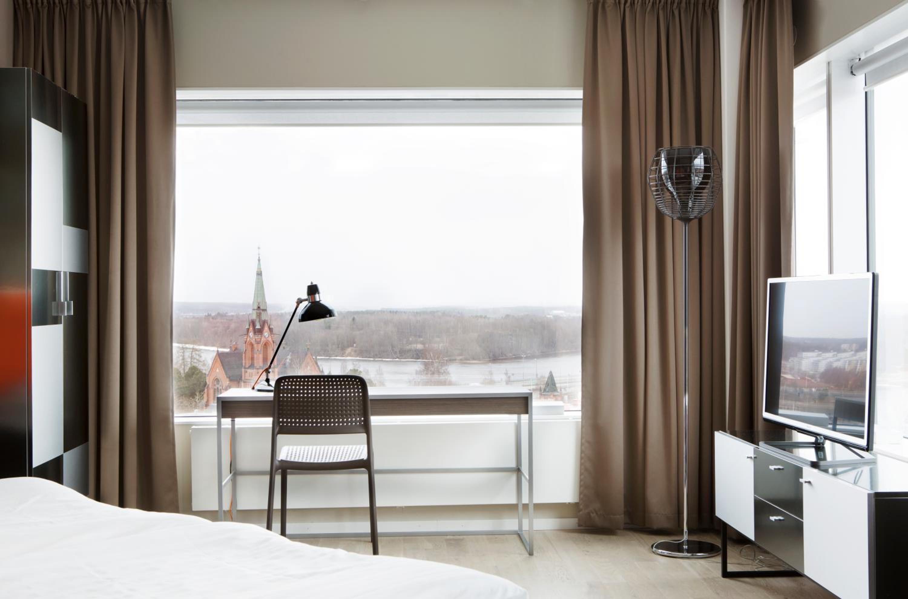 Corner Double Room