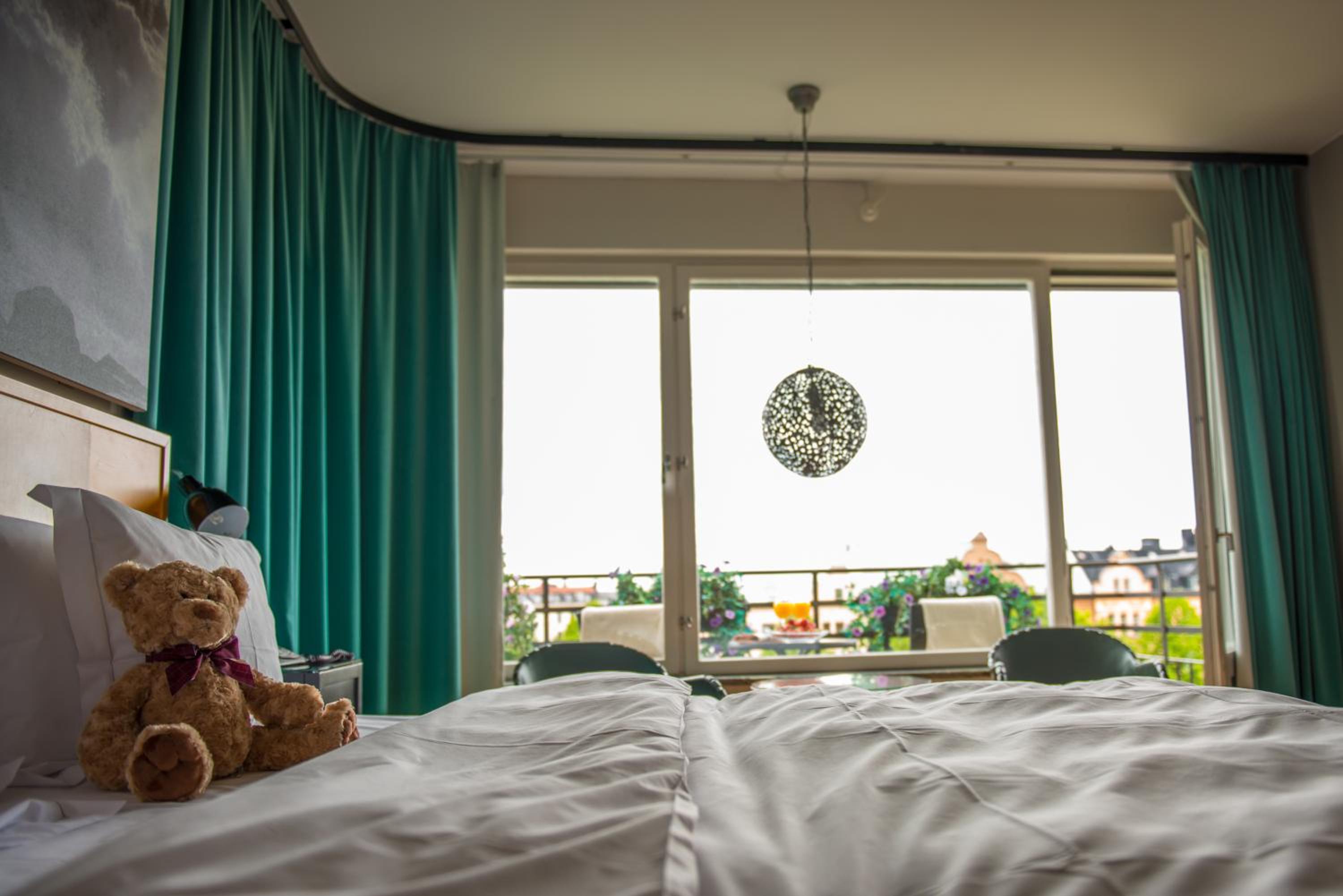 Deluxe Double or Twin Room with Balcony