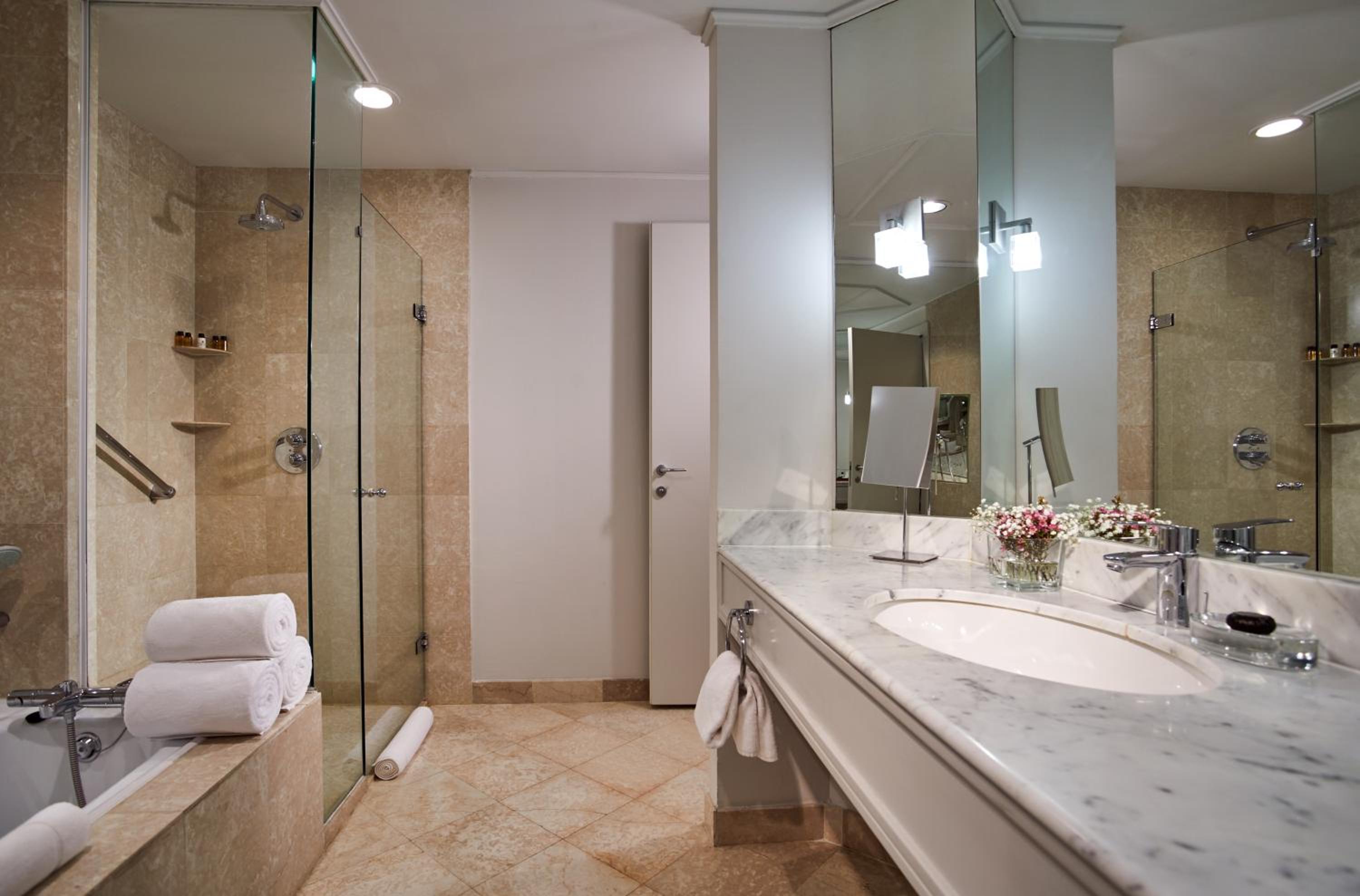 King Room - Club Access