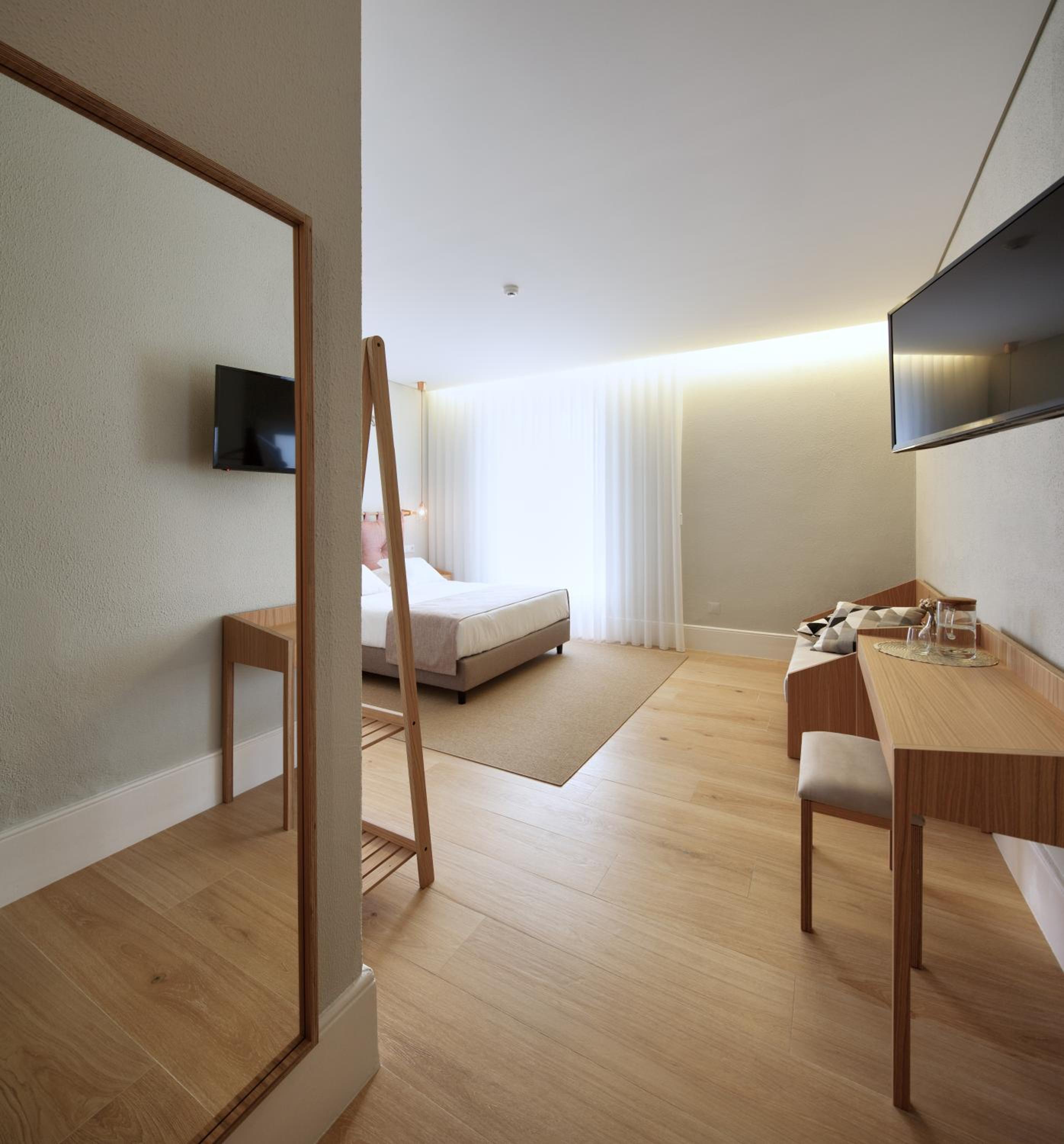 Comfort Triple Room (Semi Basement)