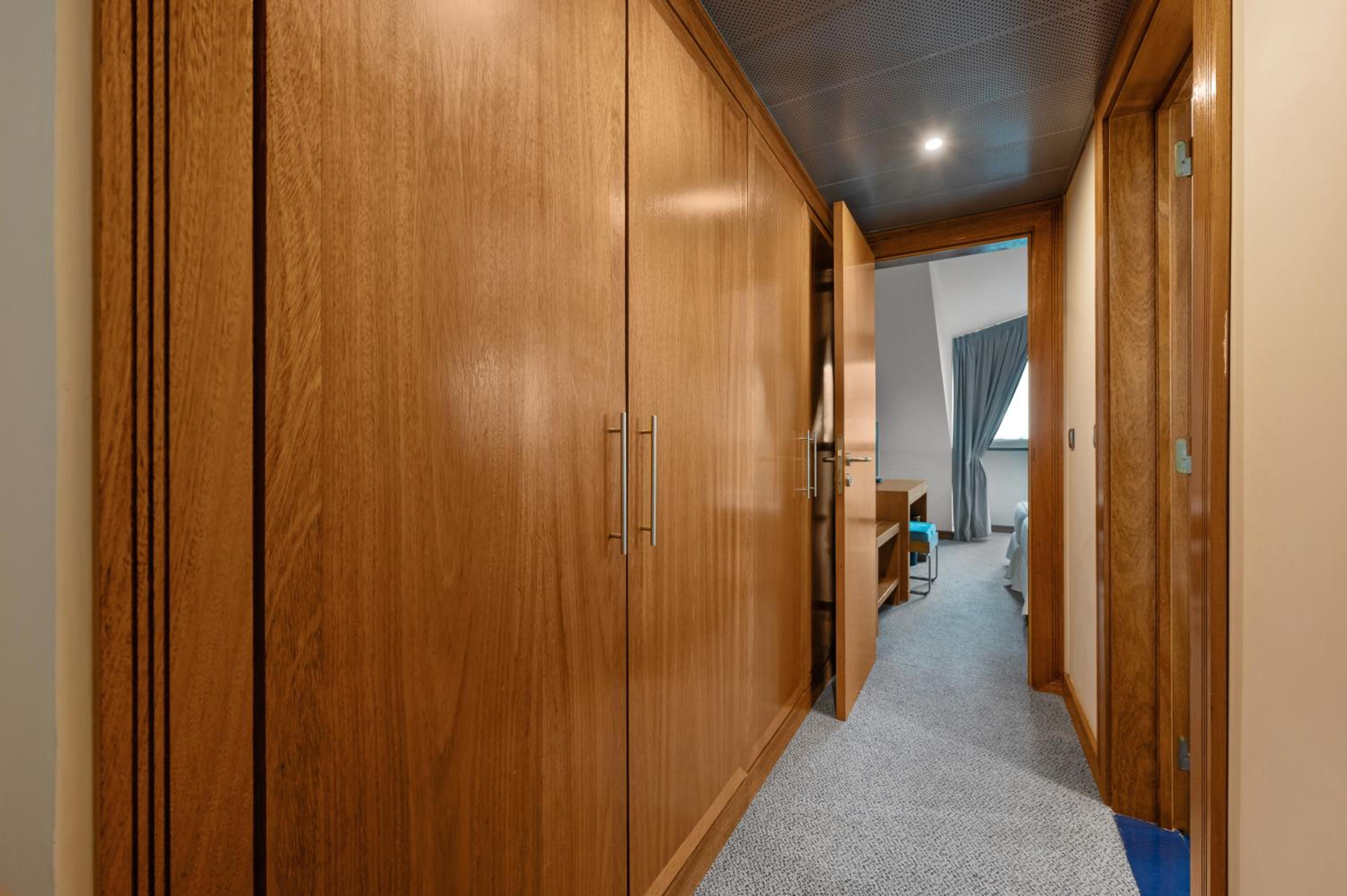 Twin Family Suite with Sea View