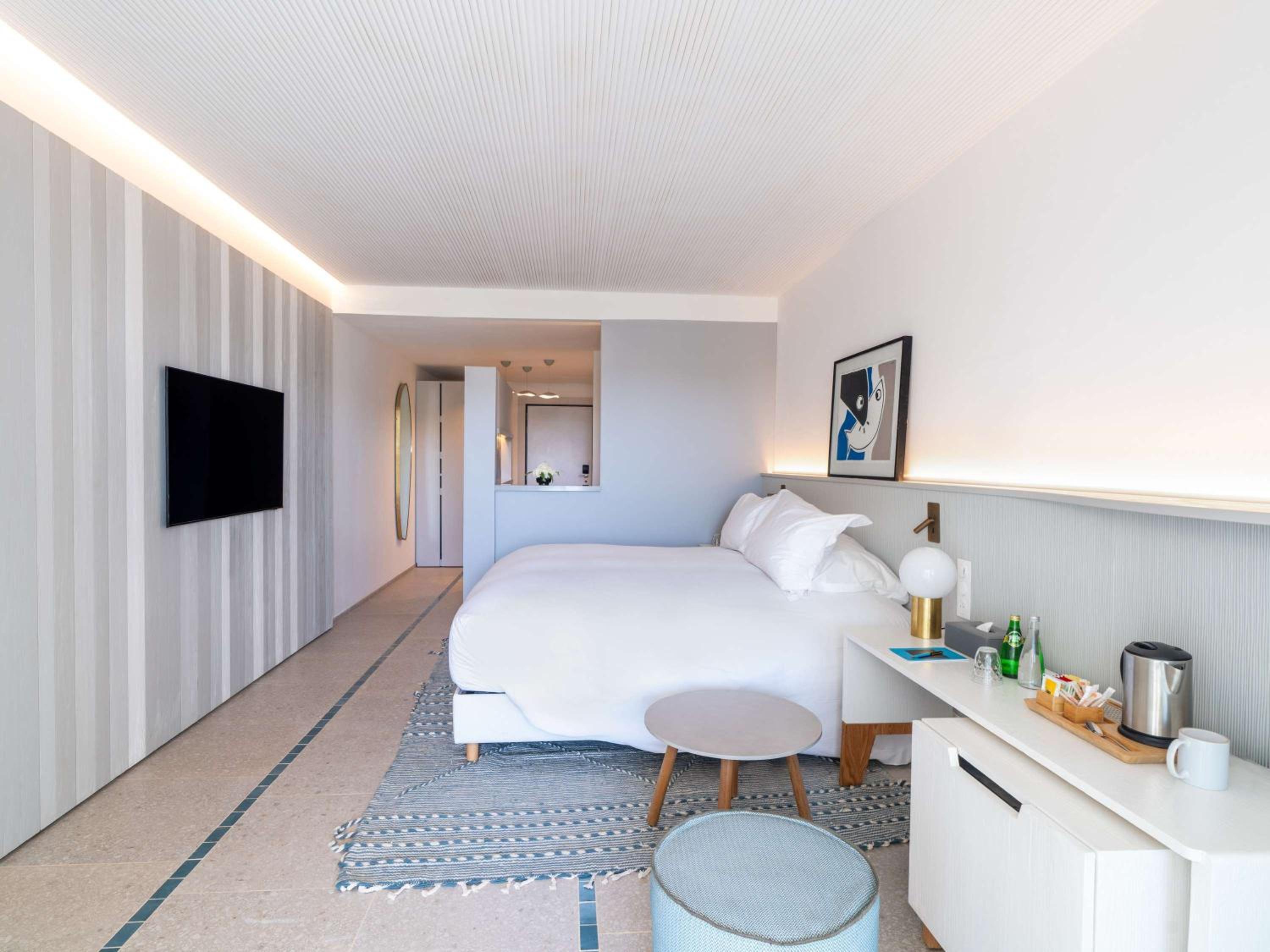 Luxury Twin Room with Garden View