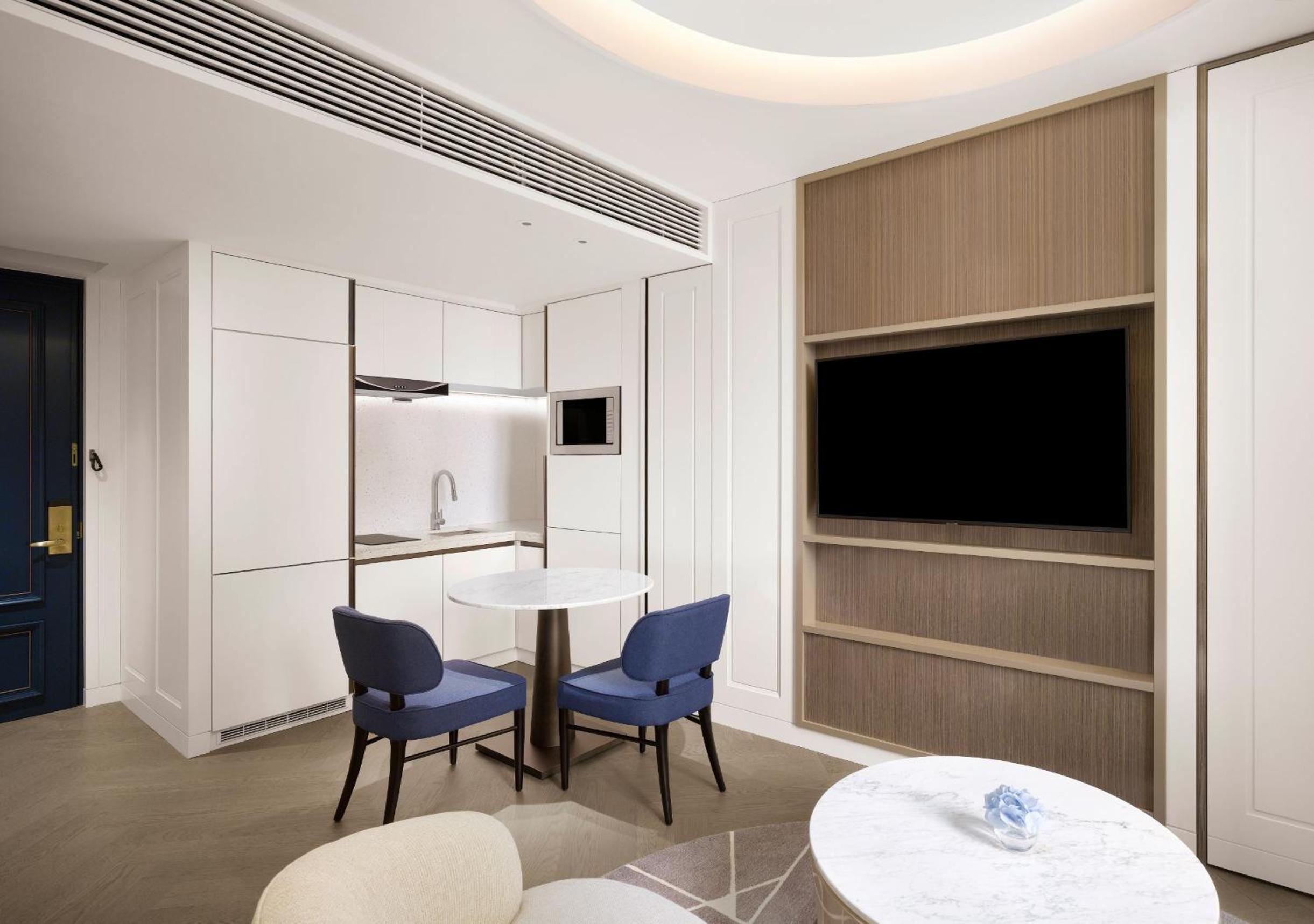 Residence Studio with 2 Single Beds