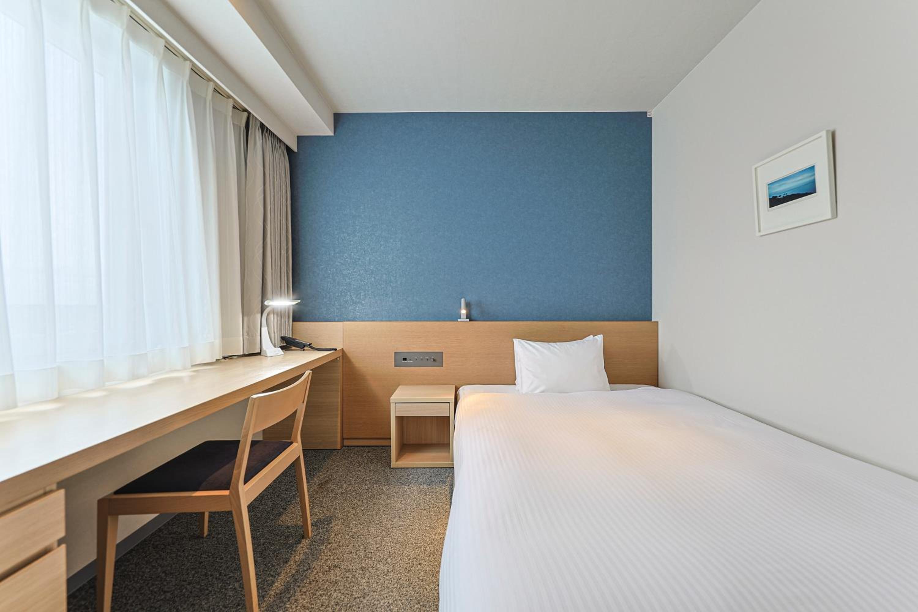 Standard Double Room (1 Adult) - Non-Smoking