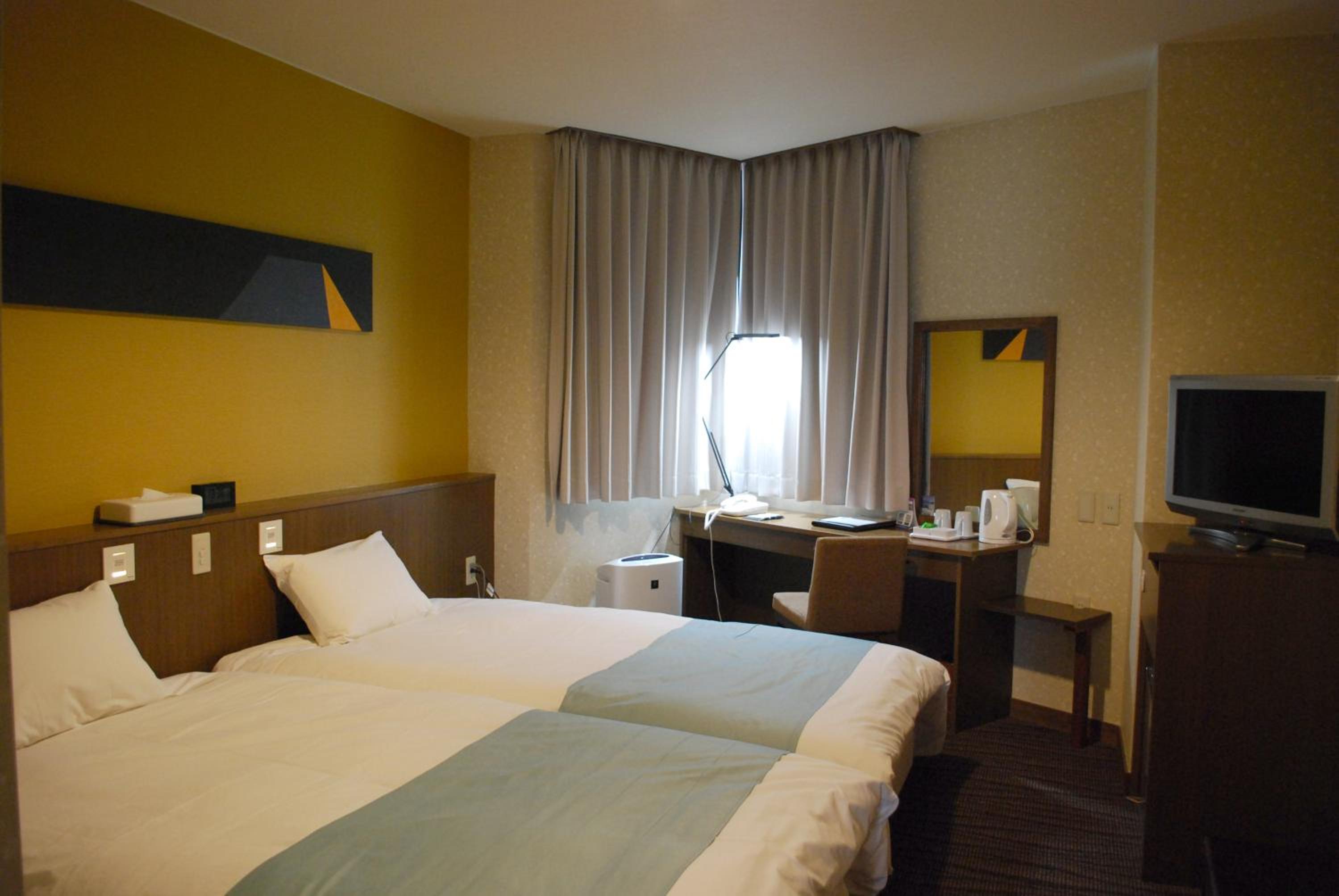 Hollywood Twin Room - Non-Smoking