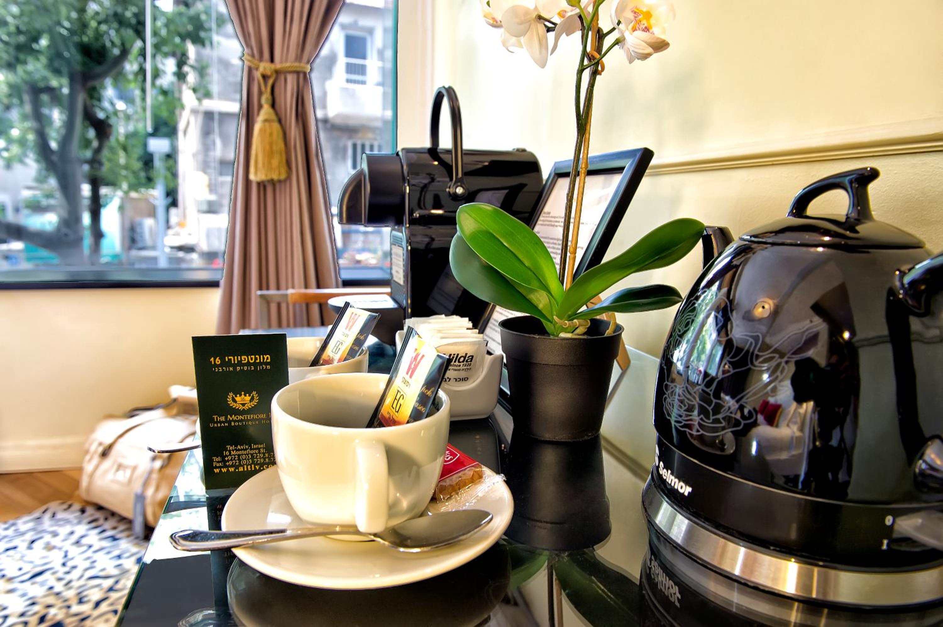 Luxury Room with City View