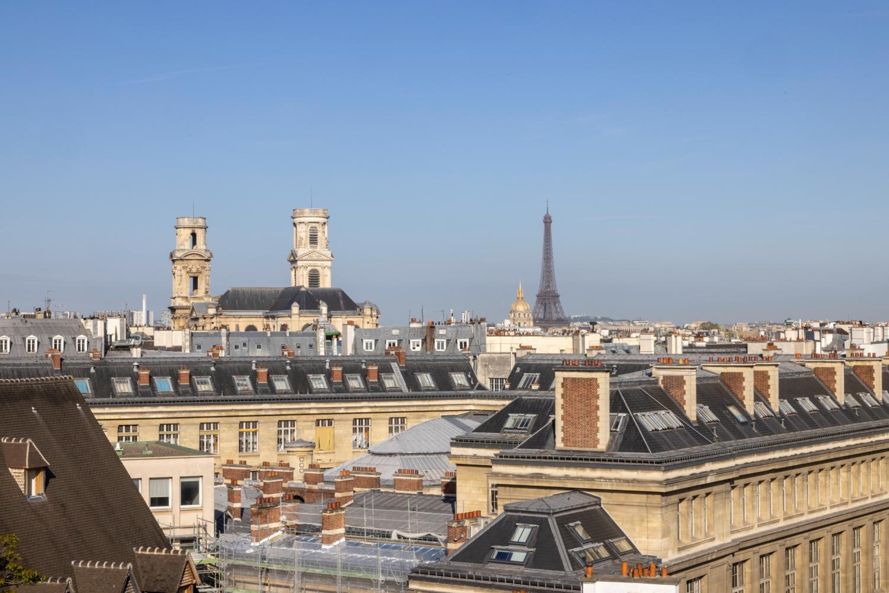 Triple Room with Tour Eiffel view