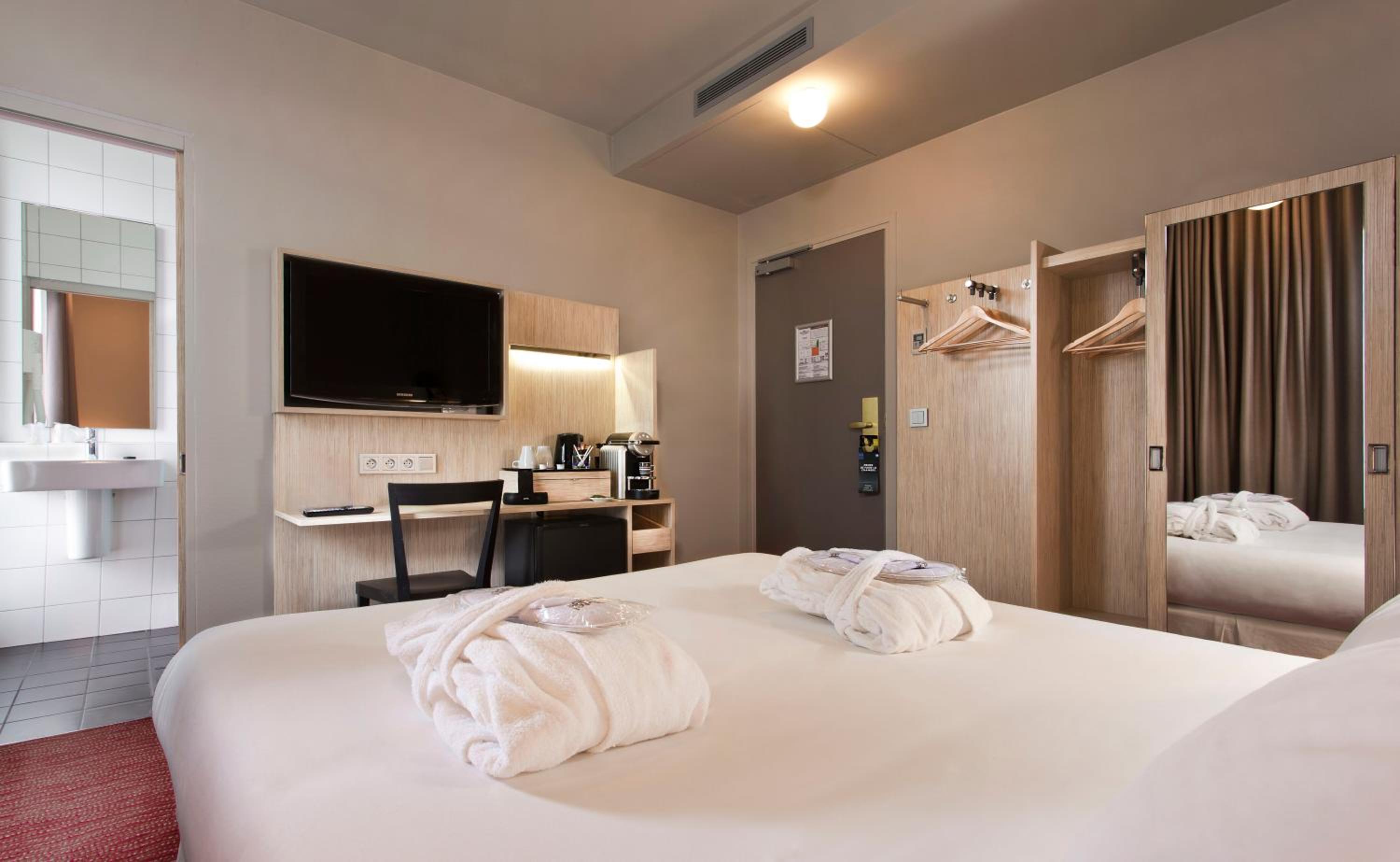 Privilege Double Room Paris