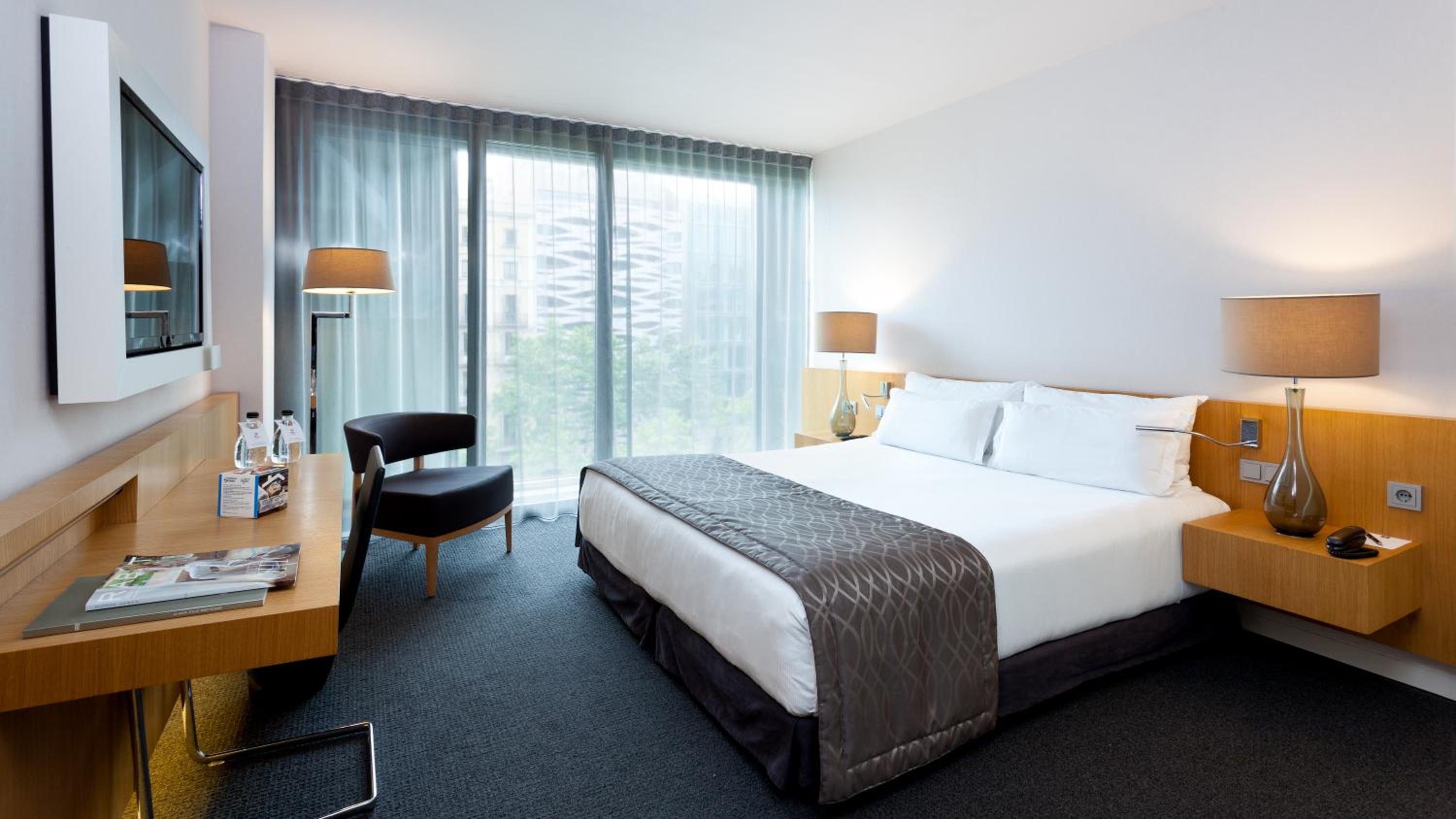 Superior Double Room with City View