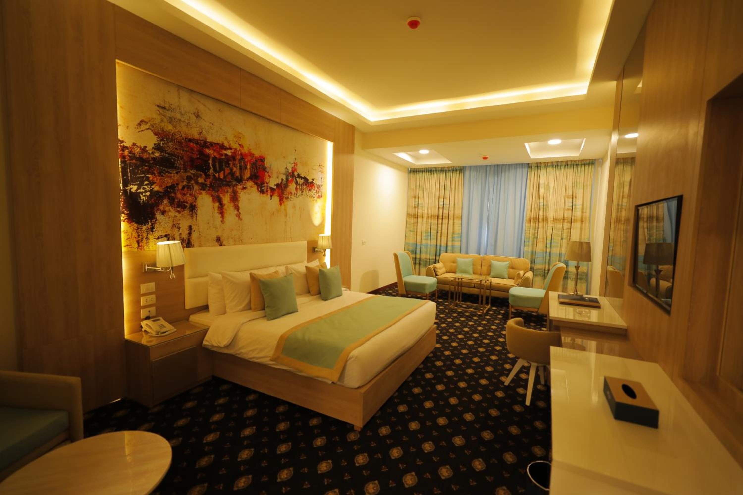 Deluxe Double Room with Pool View