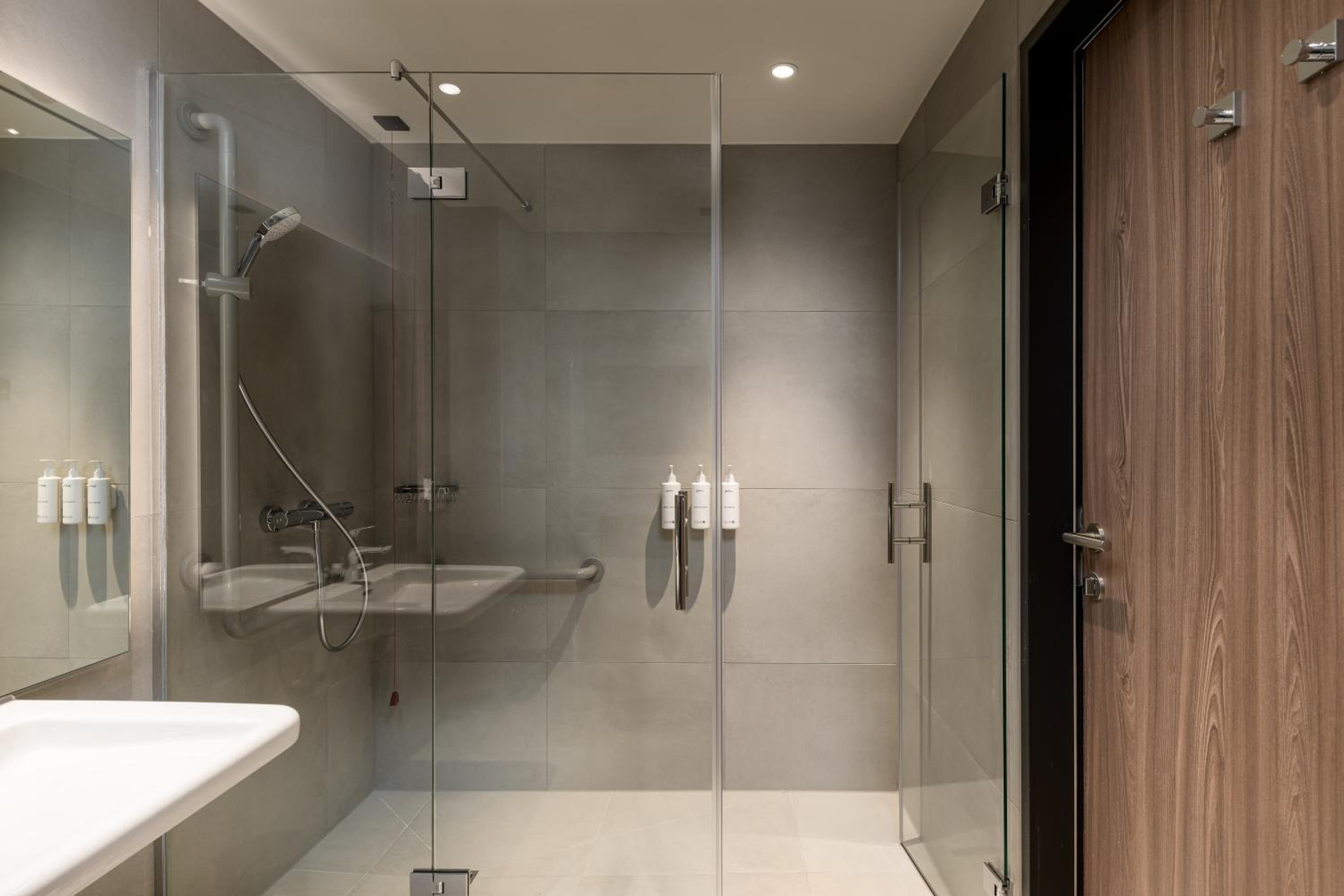 Family Stay - Two Connected Rooms