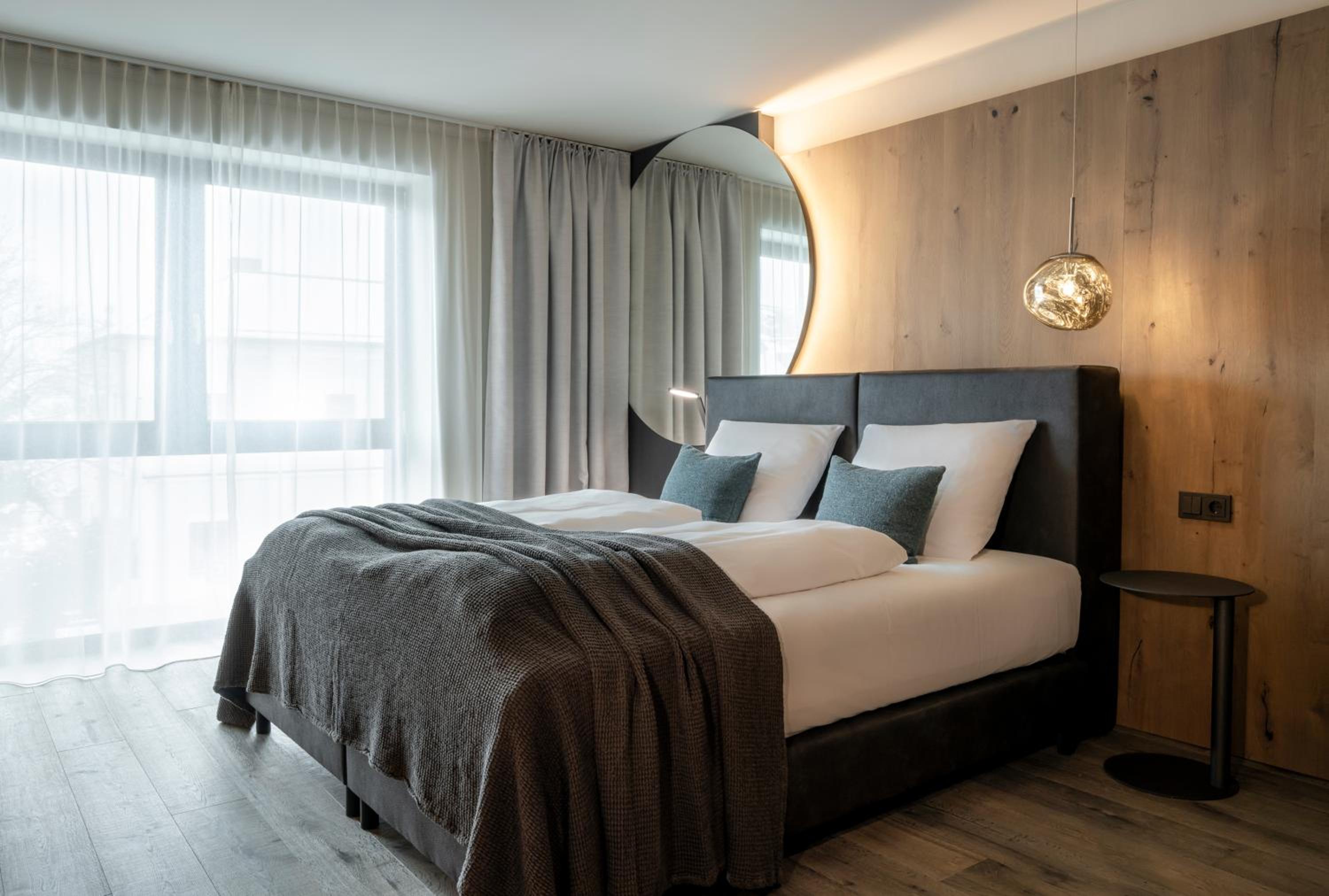 Double Room with Balcony - 750 g