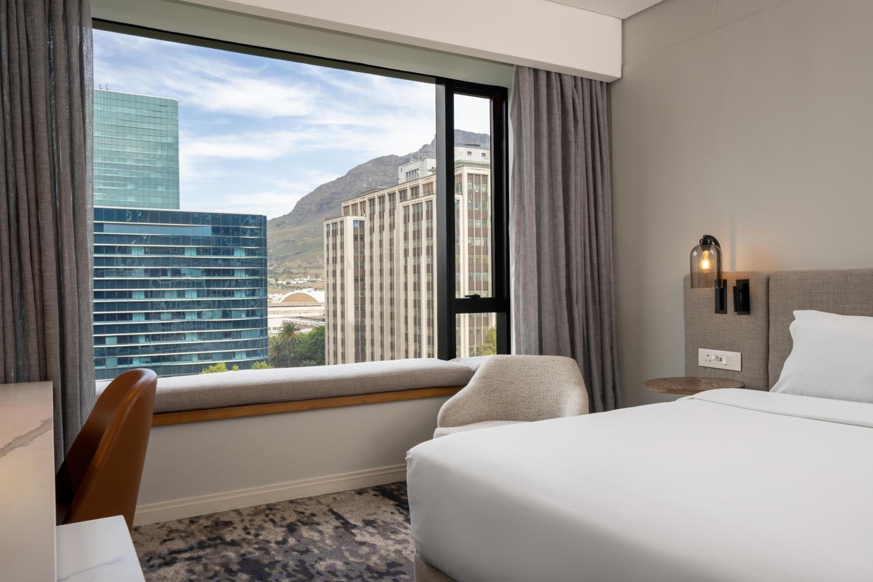 Premium Room with Mountain View