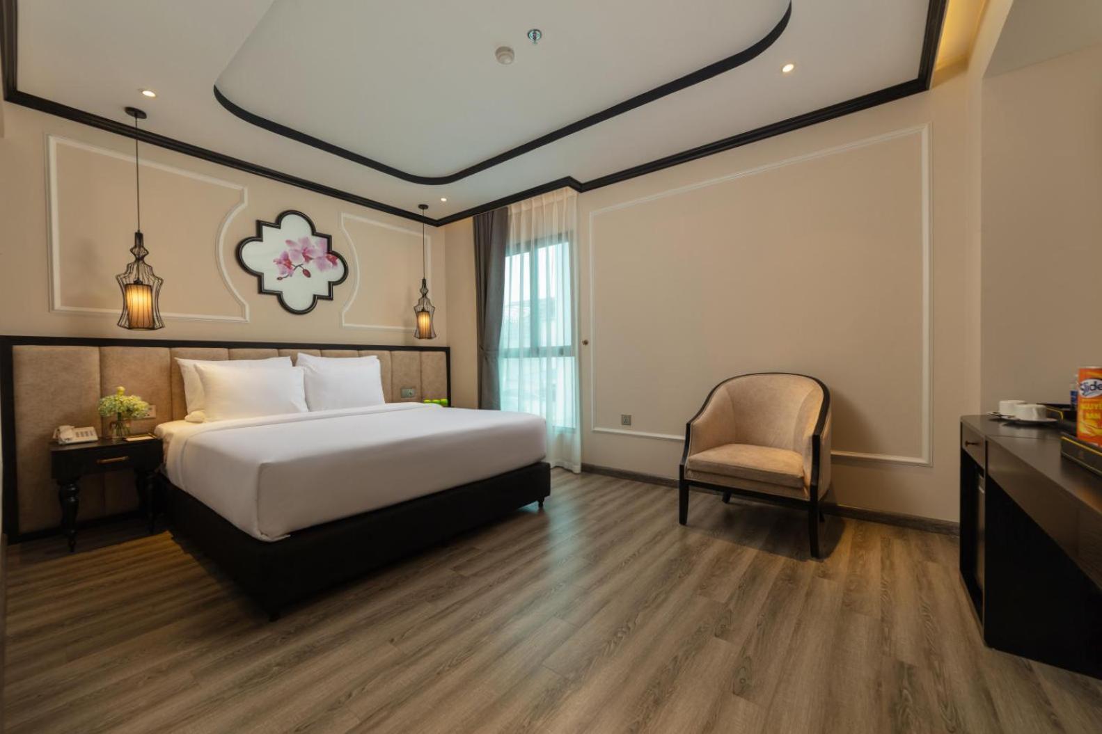 Deluxe Double or Twin Room