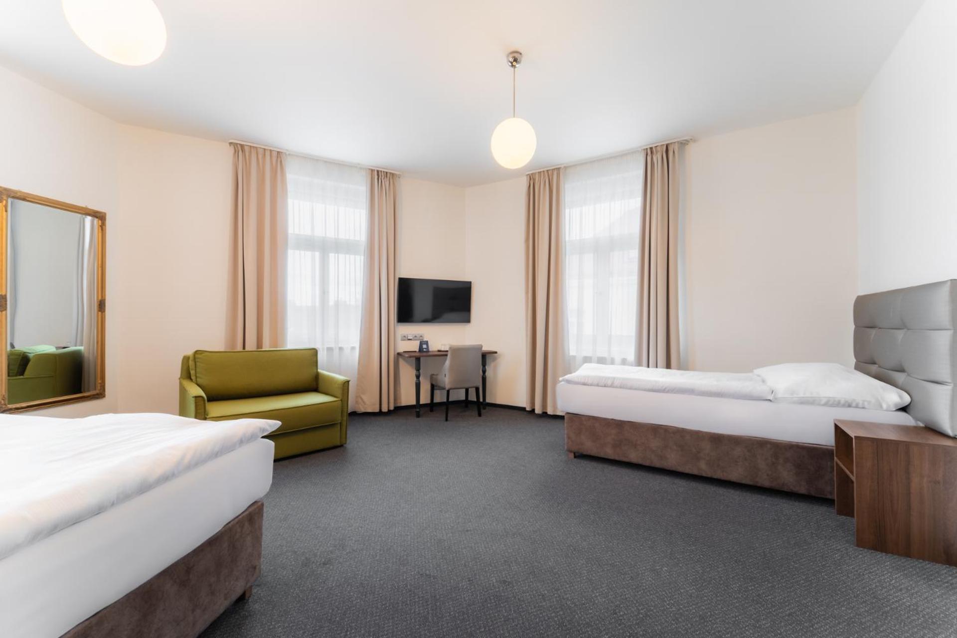 Standard Family Room