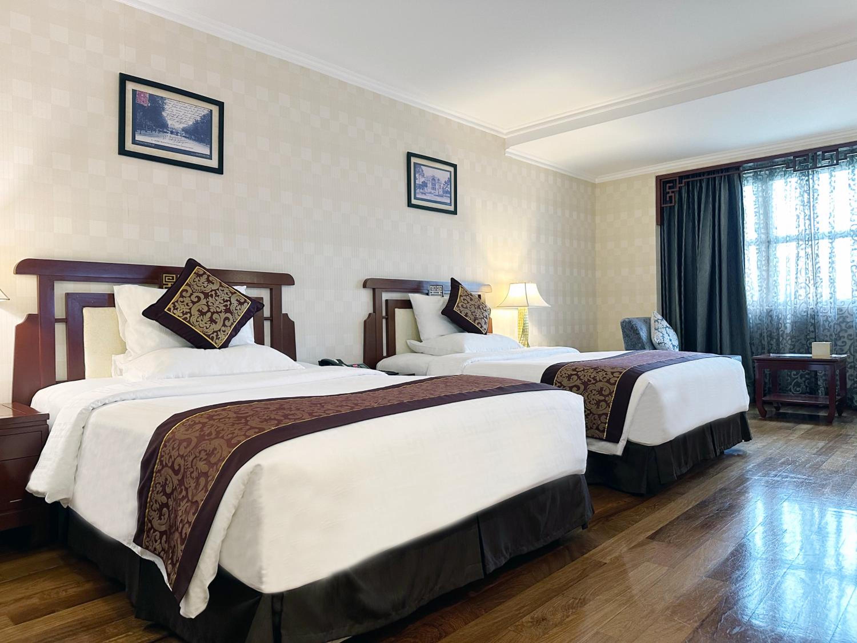 Executive Premium Twin