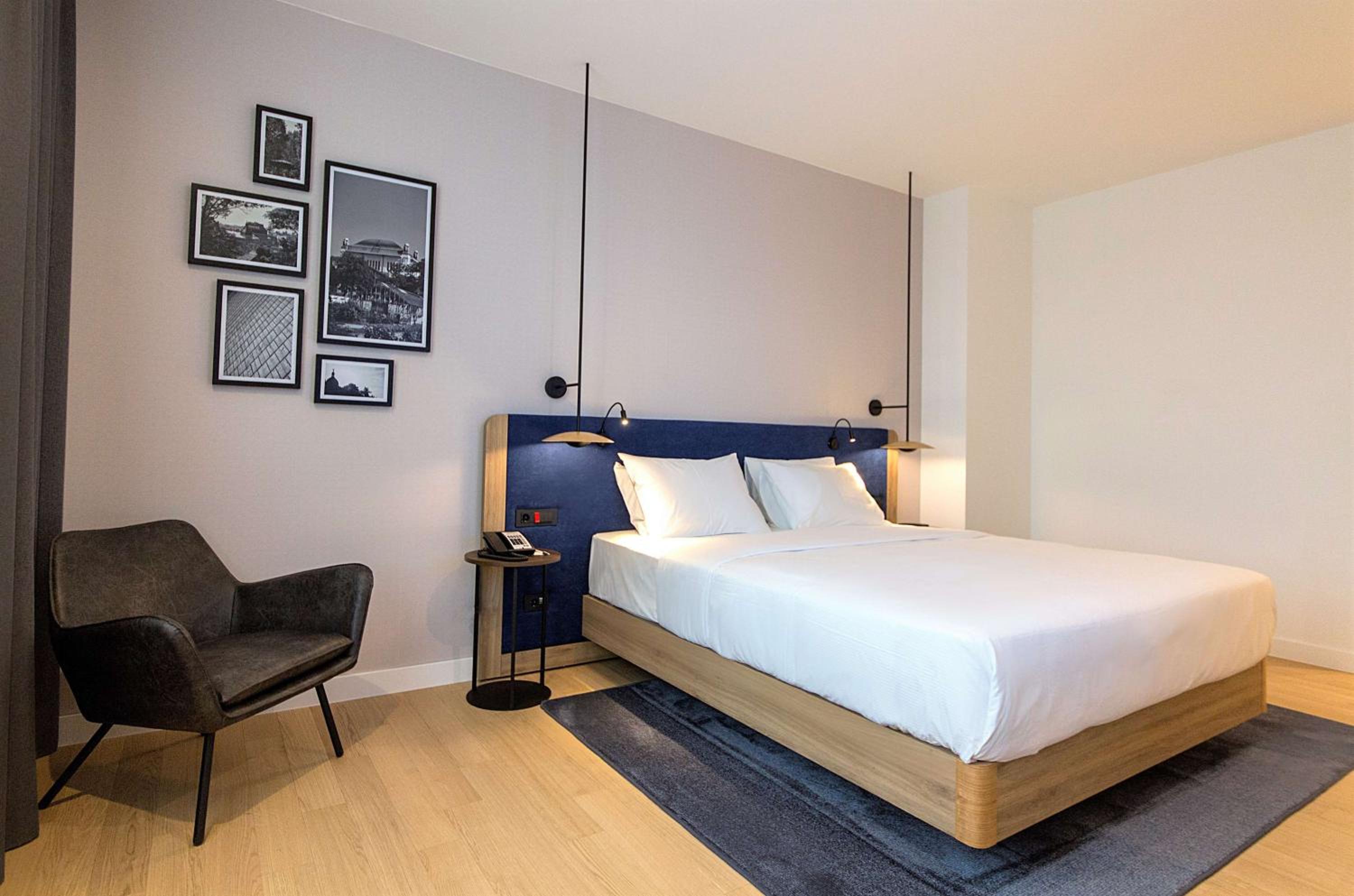 King Room - Mobility Accessible 