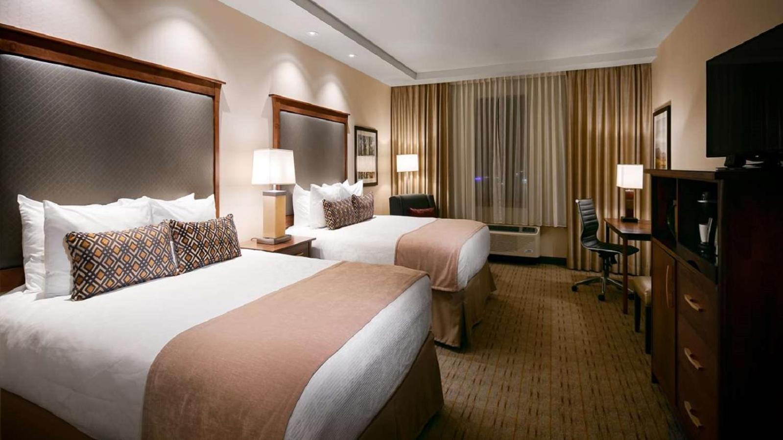 Queen Room with Two Queen Beds