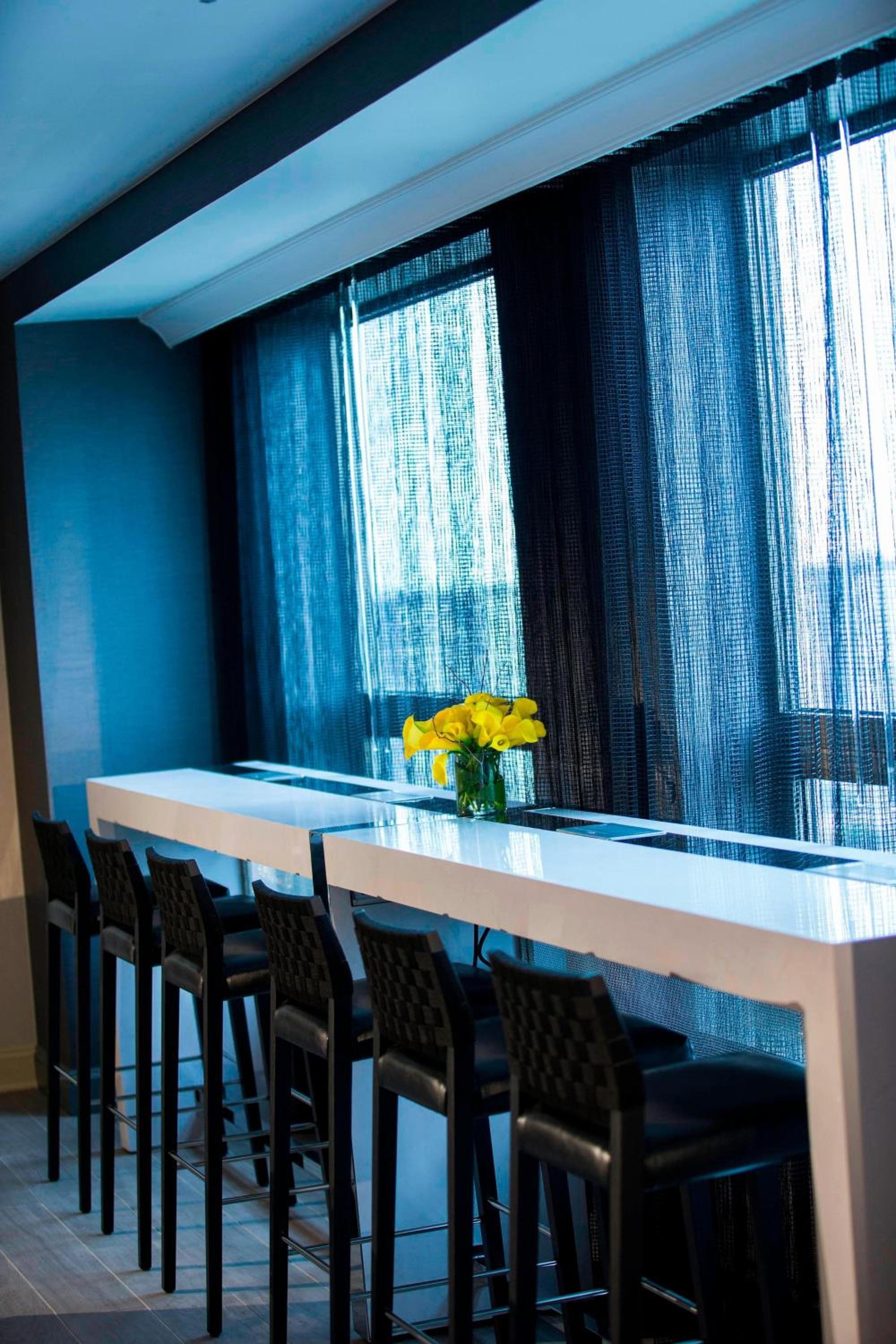 Renaissance King Suite with Sofa Bed