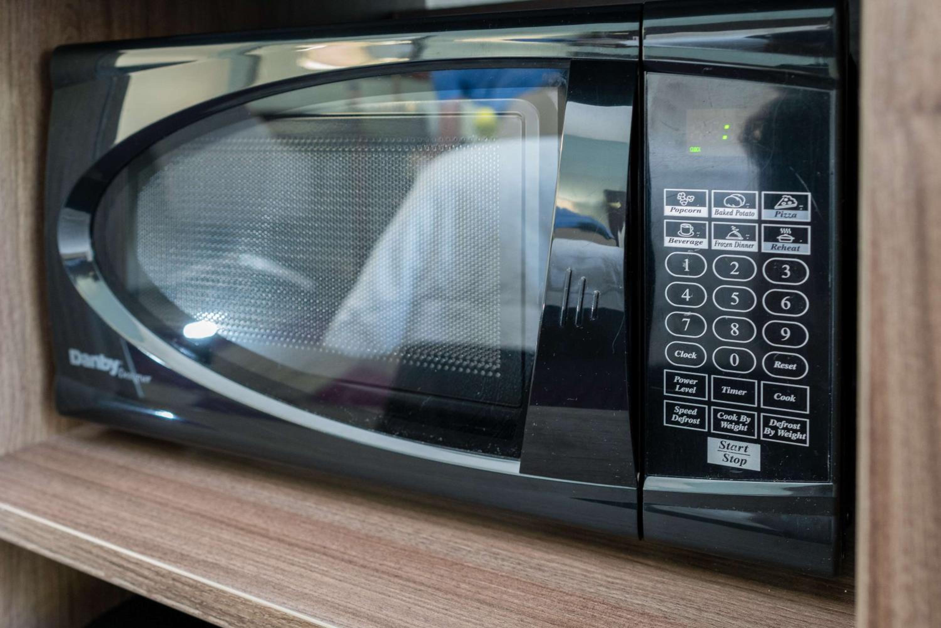 King Room with Sofa Bed and Study - Non-Smoking