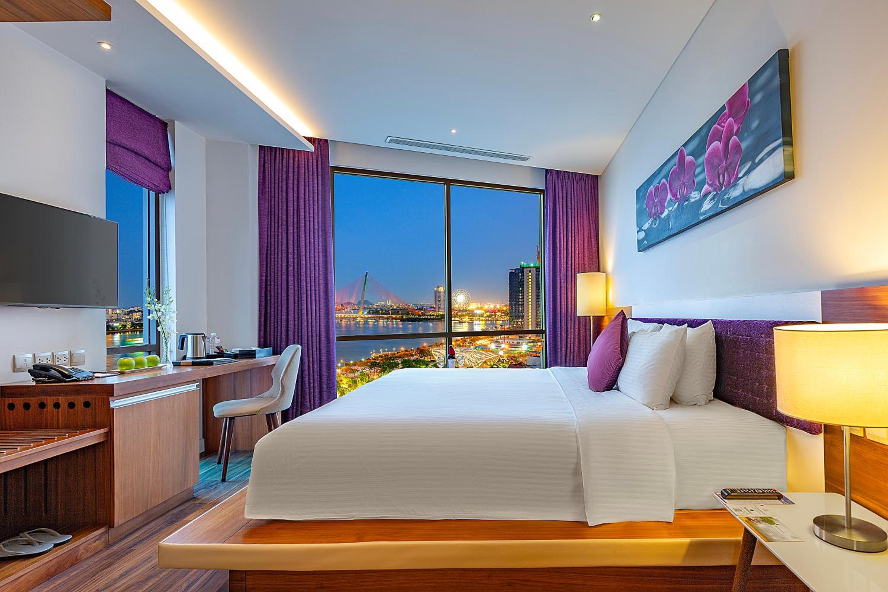 Deluxe Double Room with River View