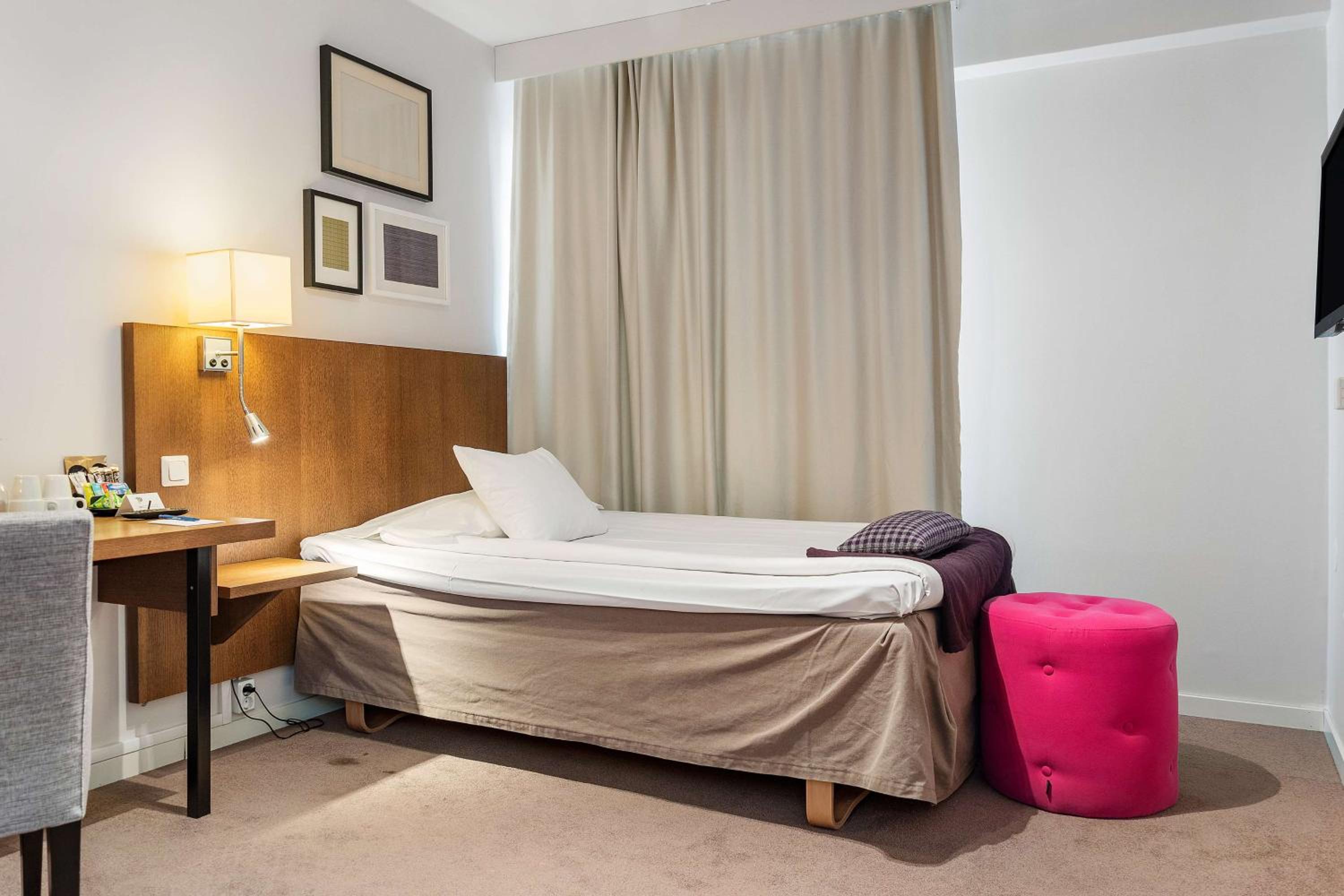 Classic Single Room