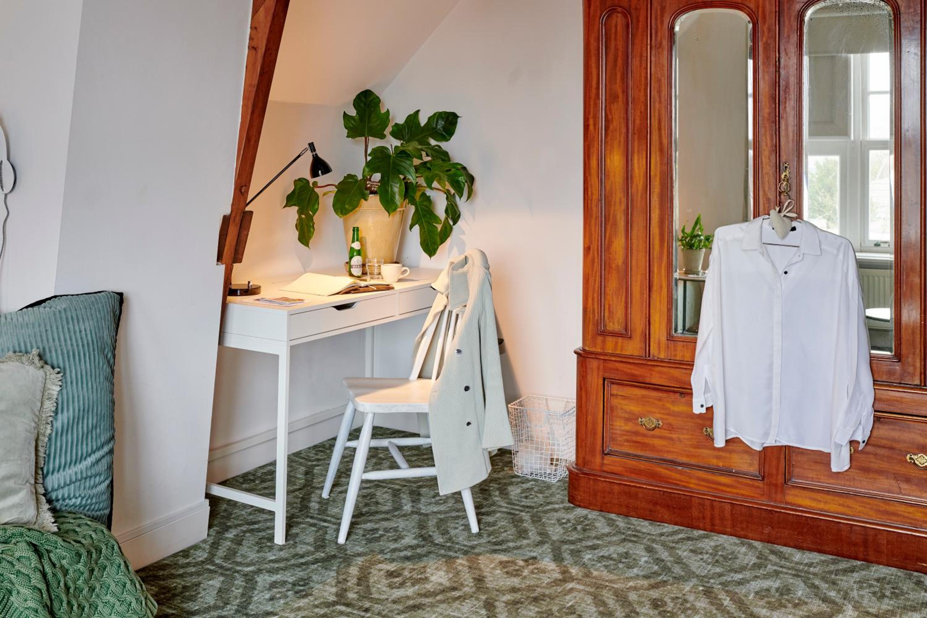 Deluxe Double Room with Bath