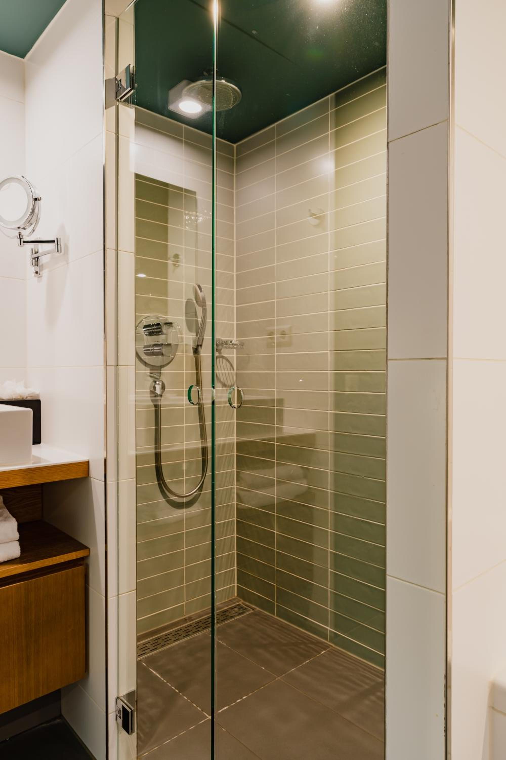 Indoor Double or Twin Room (Atrium view)