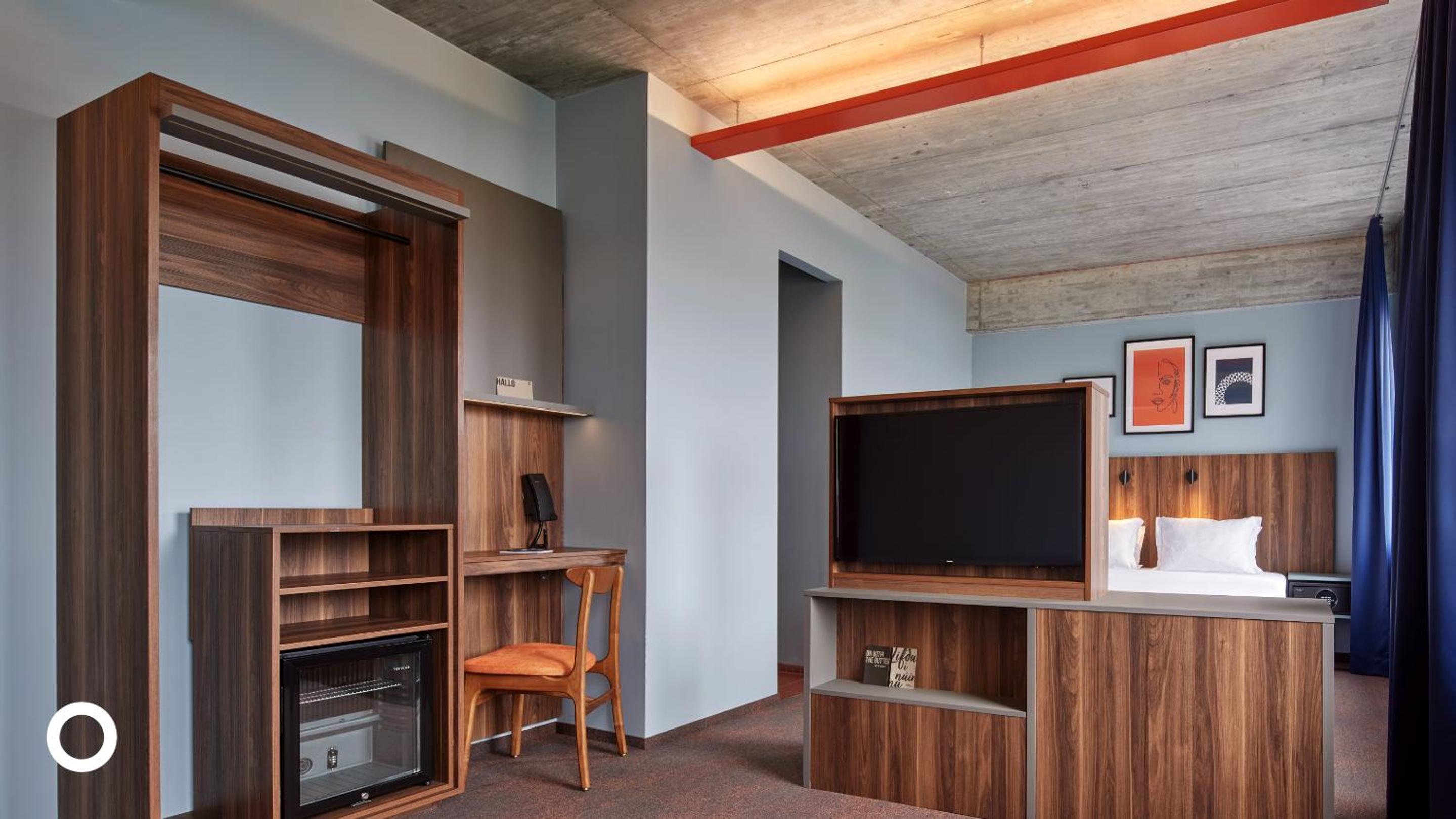 Junior Suite with Spa Access