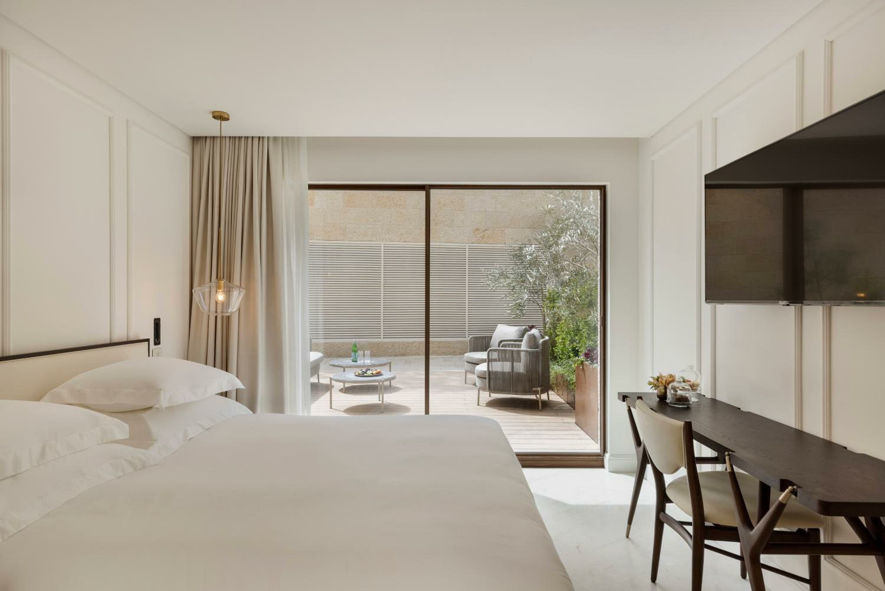 Terrace Room with One King Bed or Twin Beds - Garden Side