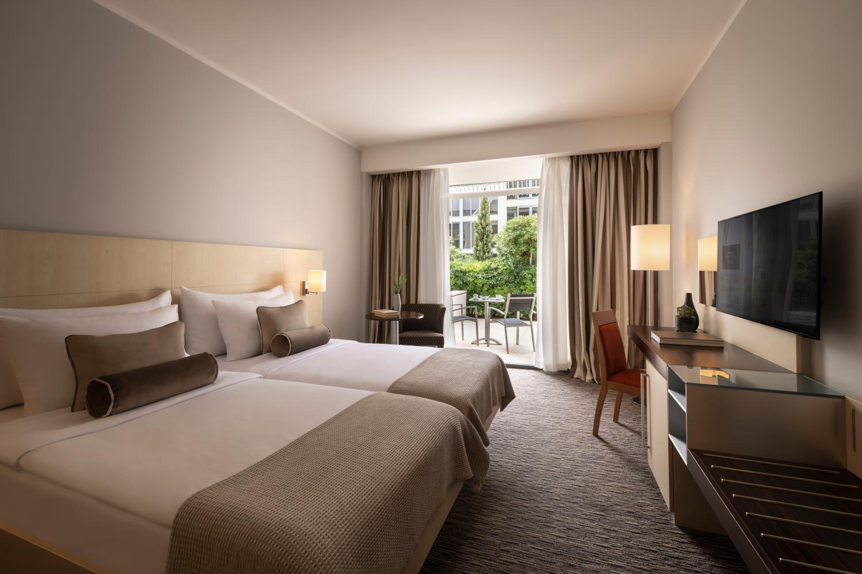 Superior room for 4+2 