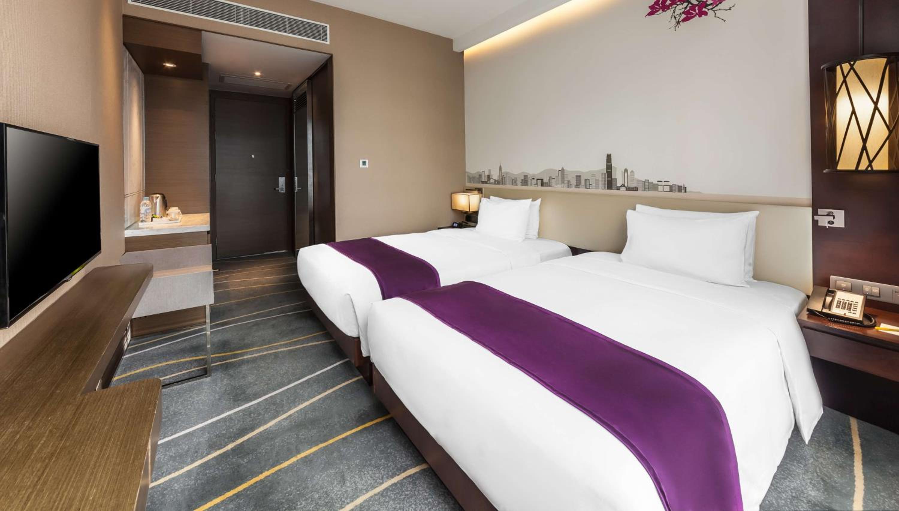 Deluxe Twin Room with Harbor View