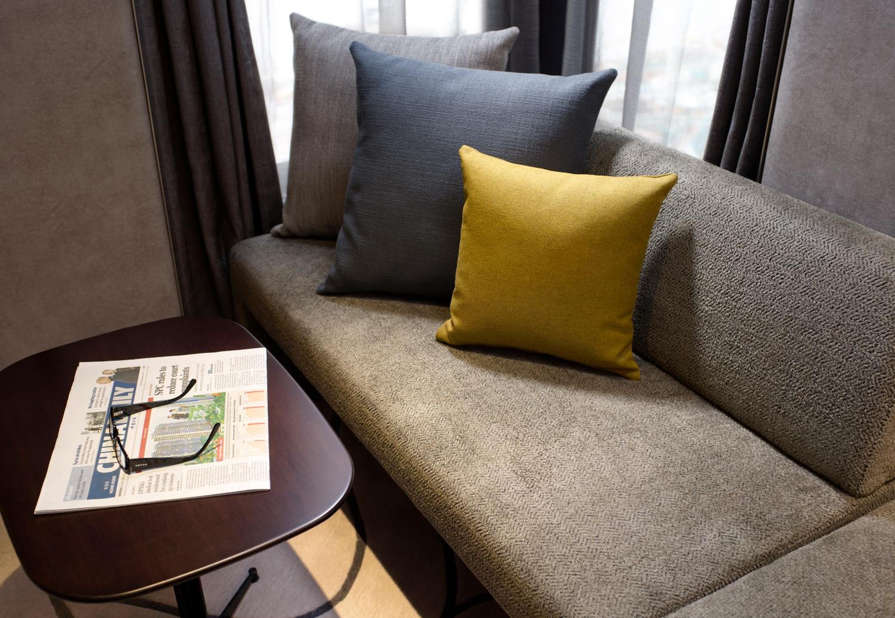 The Optimum Floor - Premier Plus Room