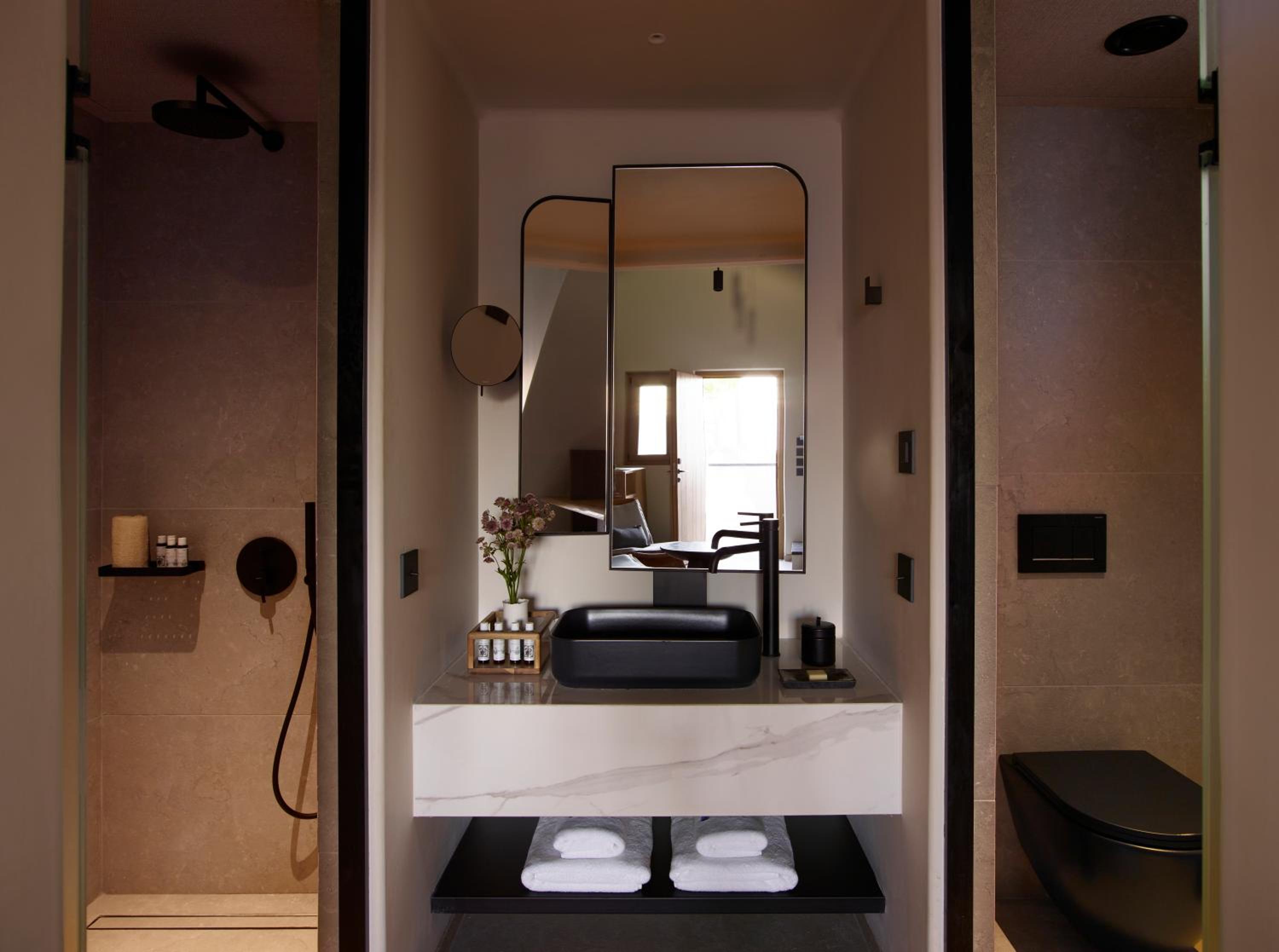 Junior Suite - Mezzanine