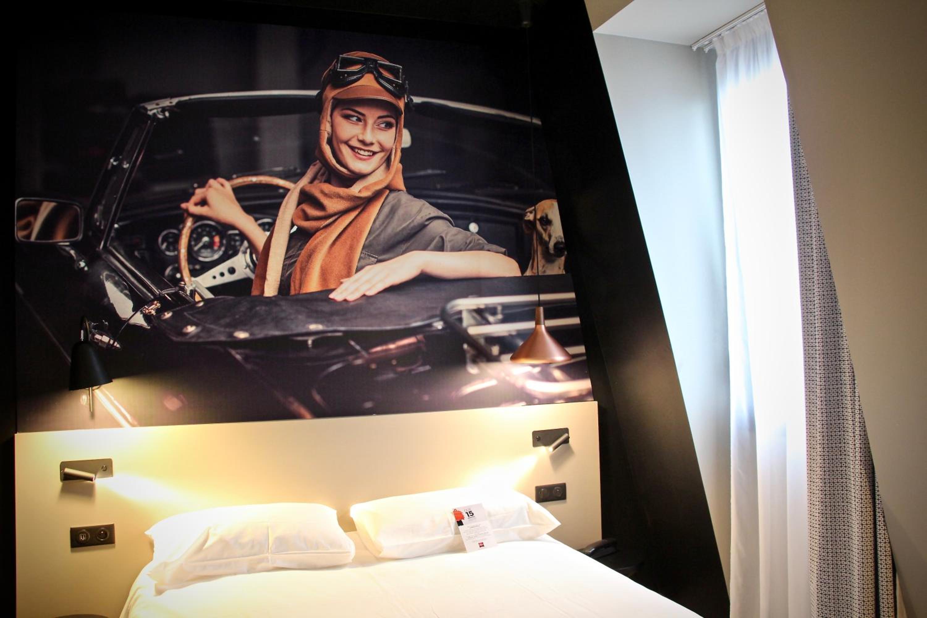 Standard Double Room with Single Bed