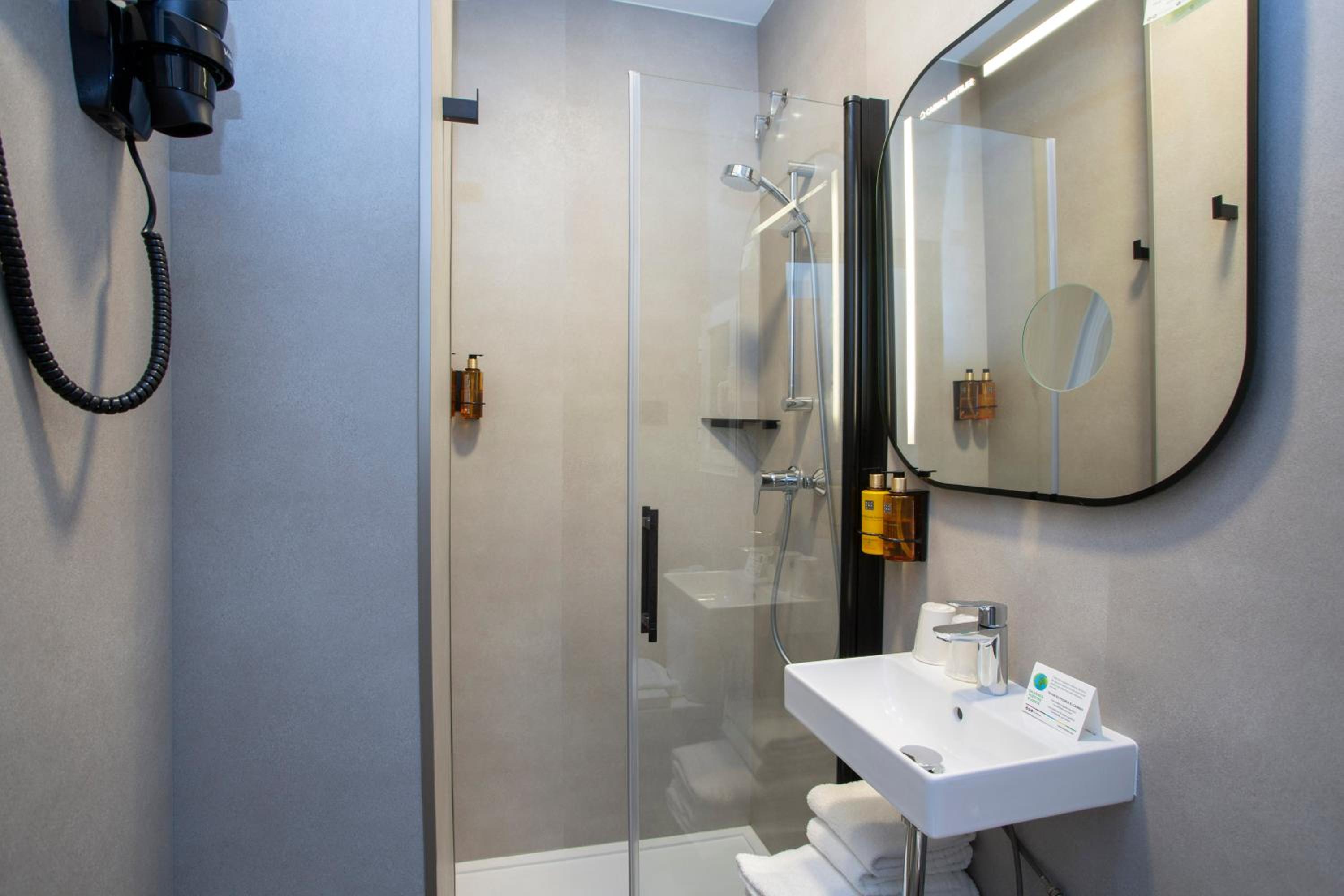 Interior Economy Double Room