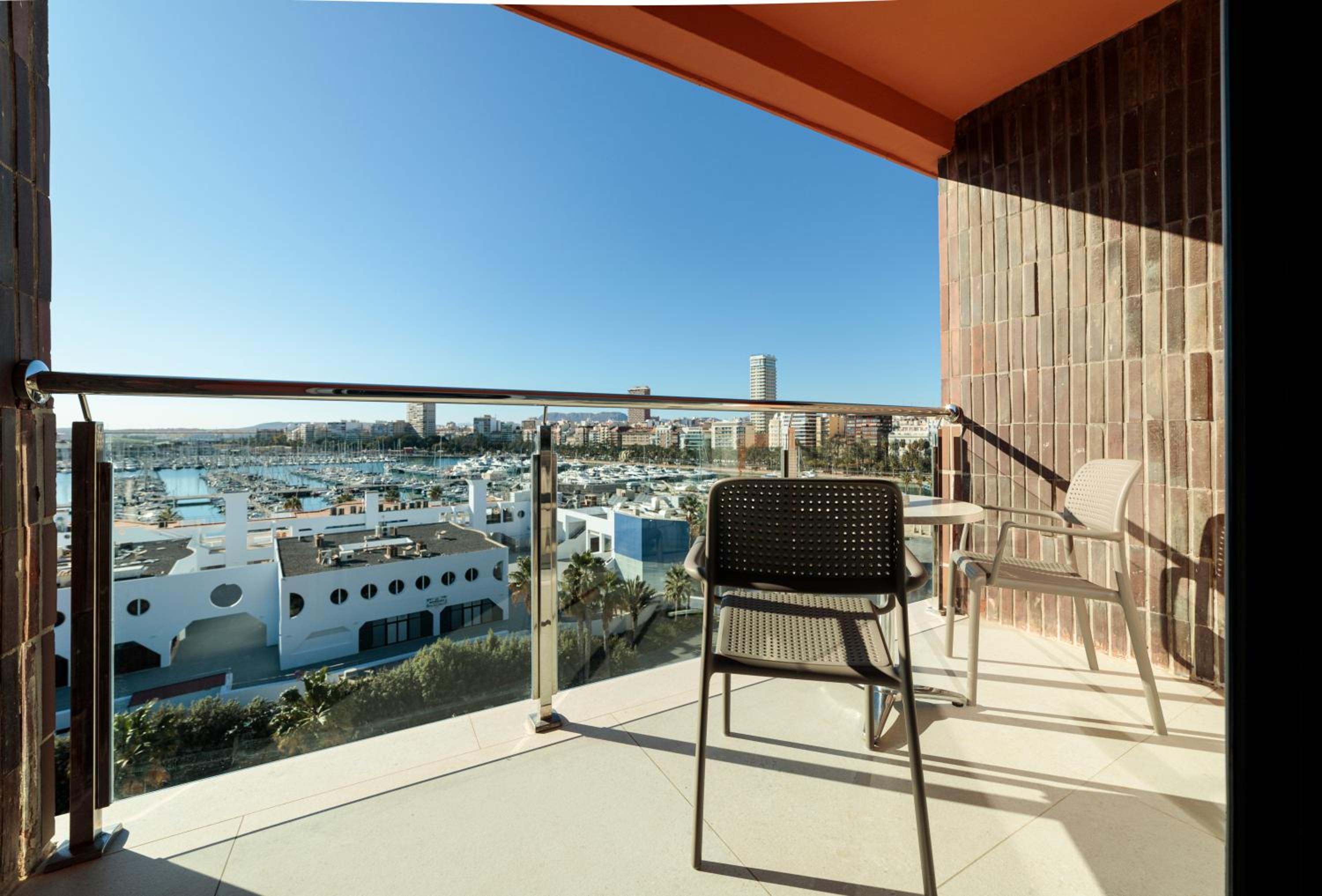 The Innside Premium Room Port View