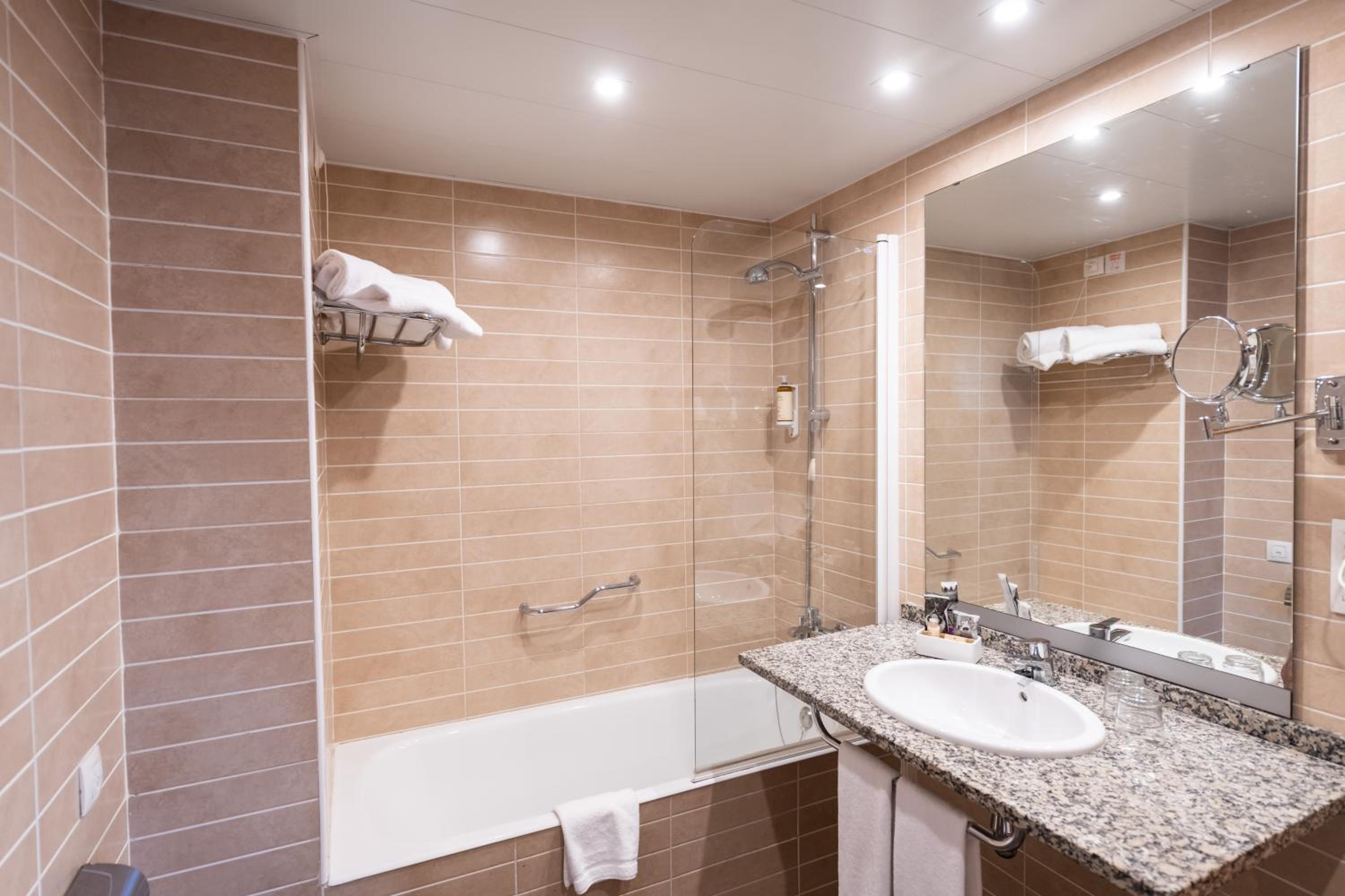 Standard Double Room 2 adults