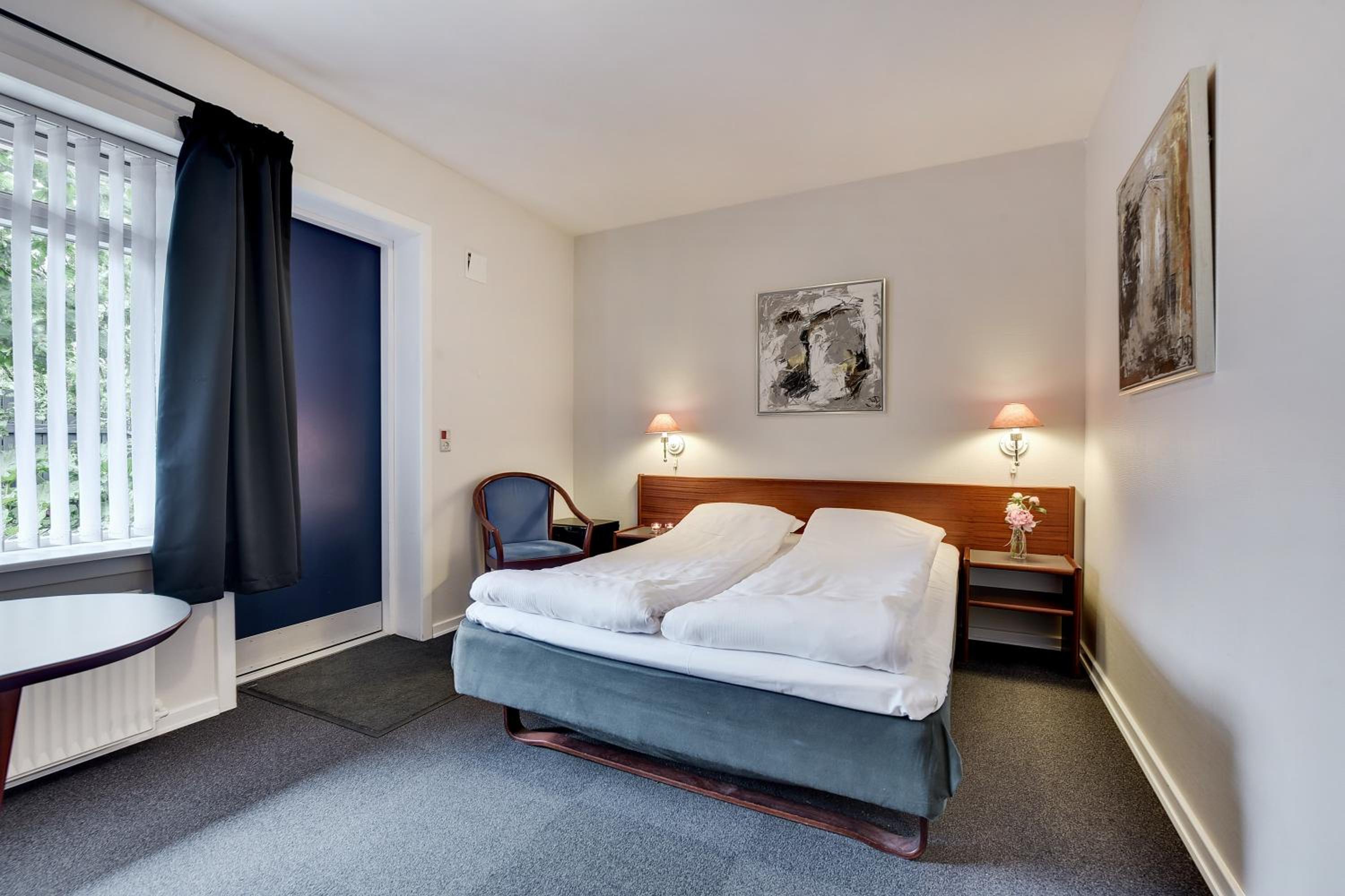 Economy Double or Twin Room