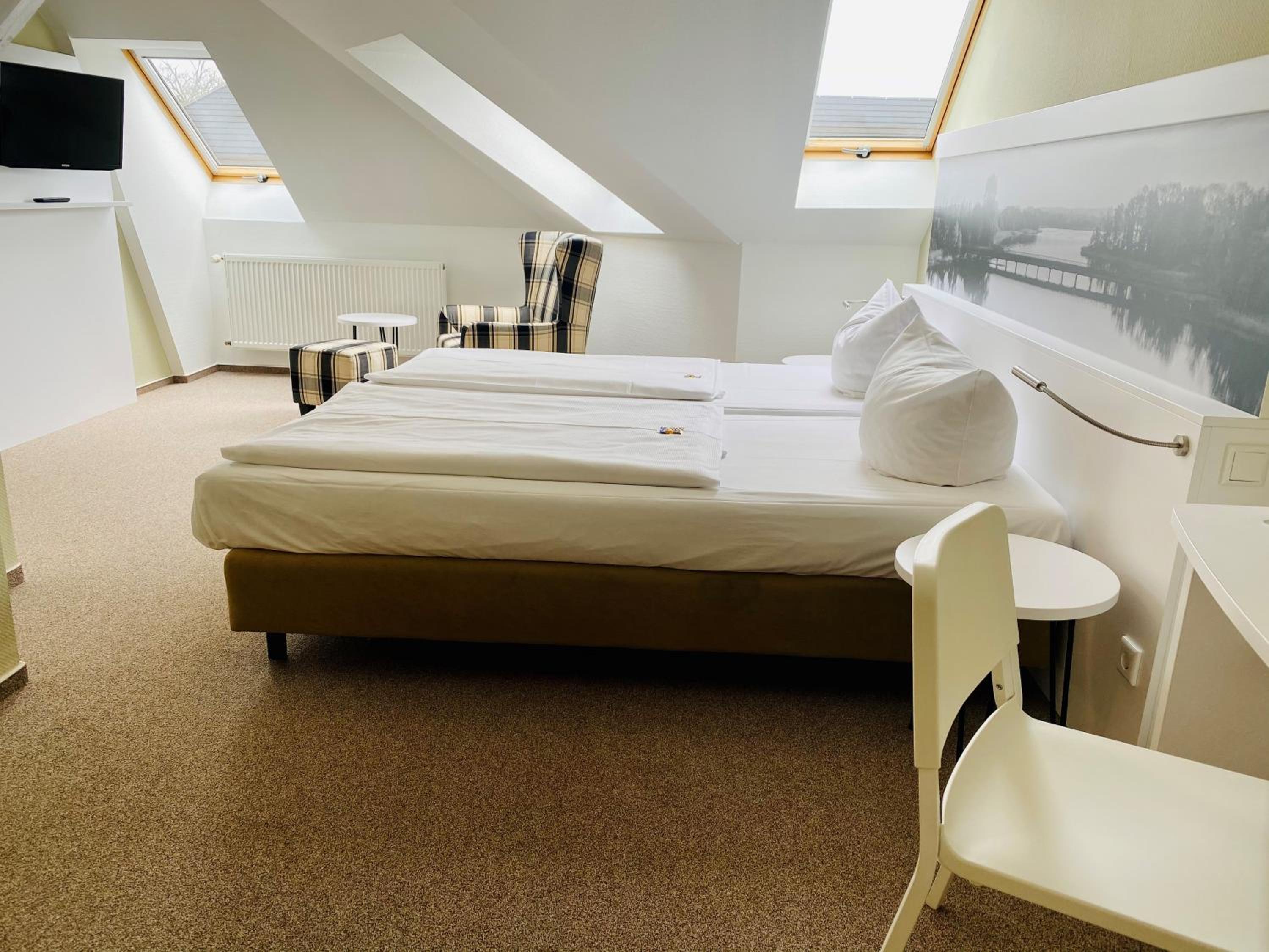 Large Double Room
