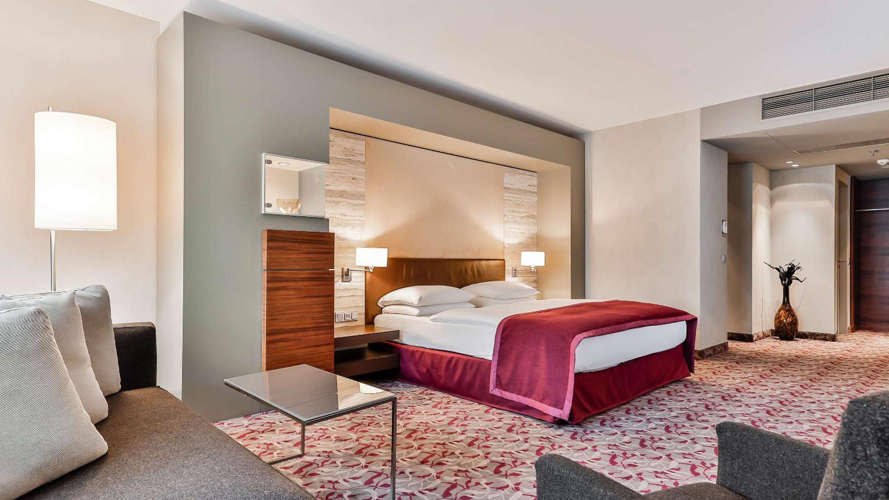 One-Bedroom Suite